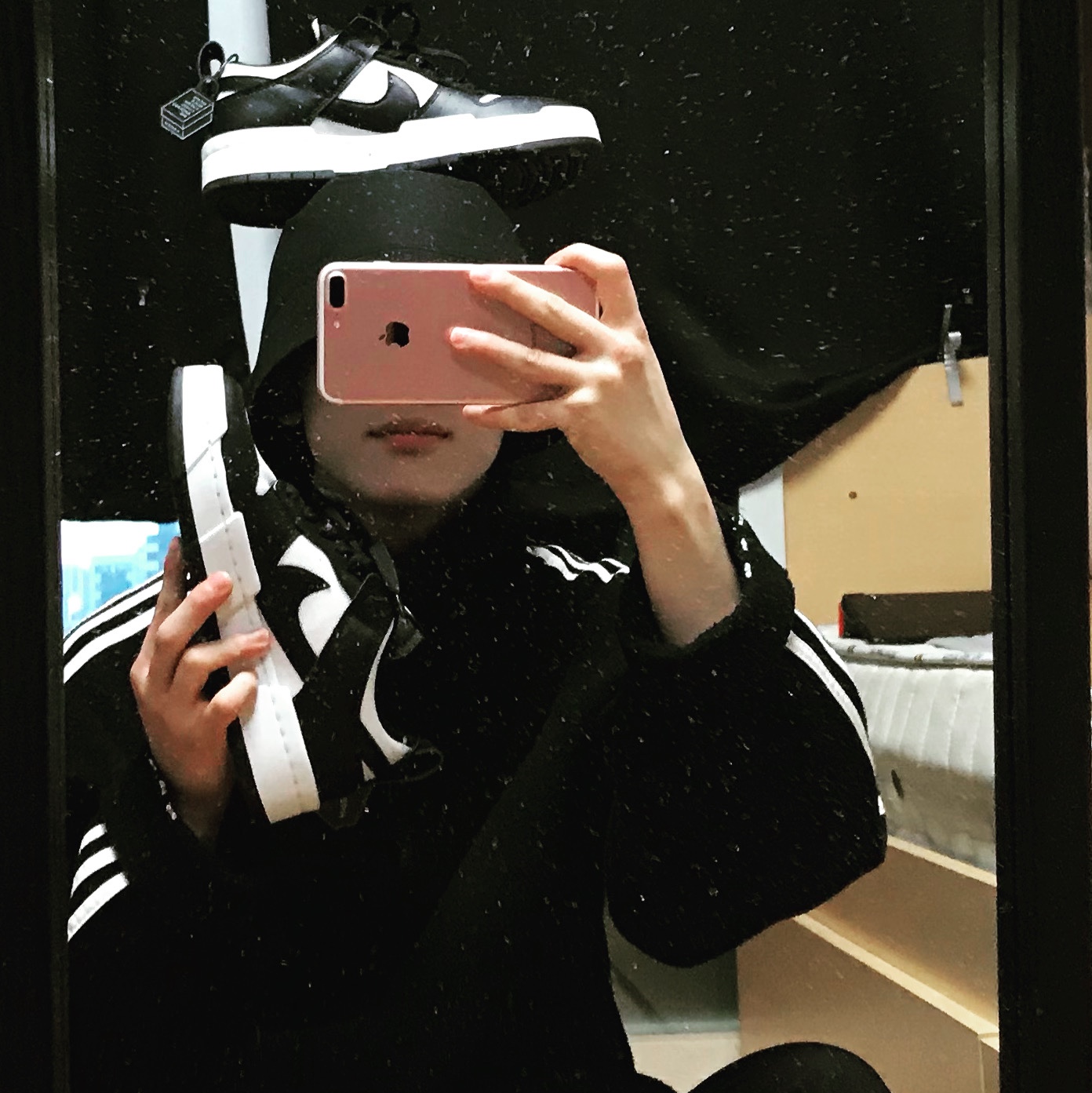 (W) Nike Dunk Low Disrupt Black White 착용 스타일