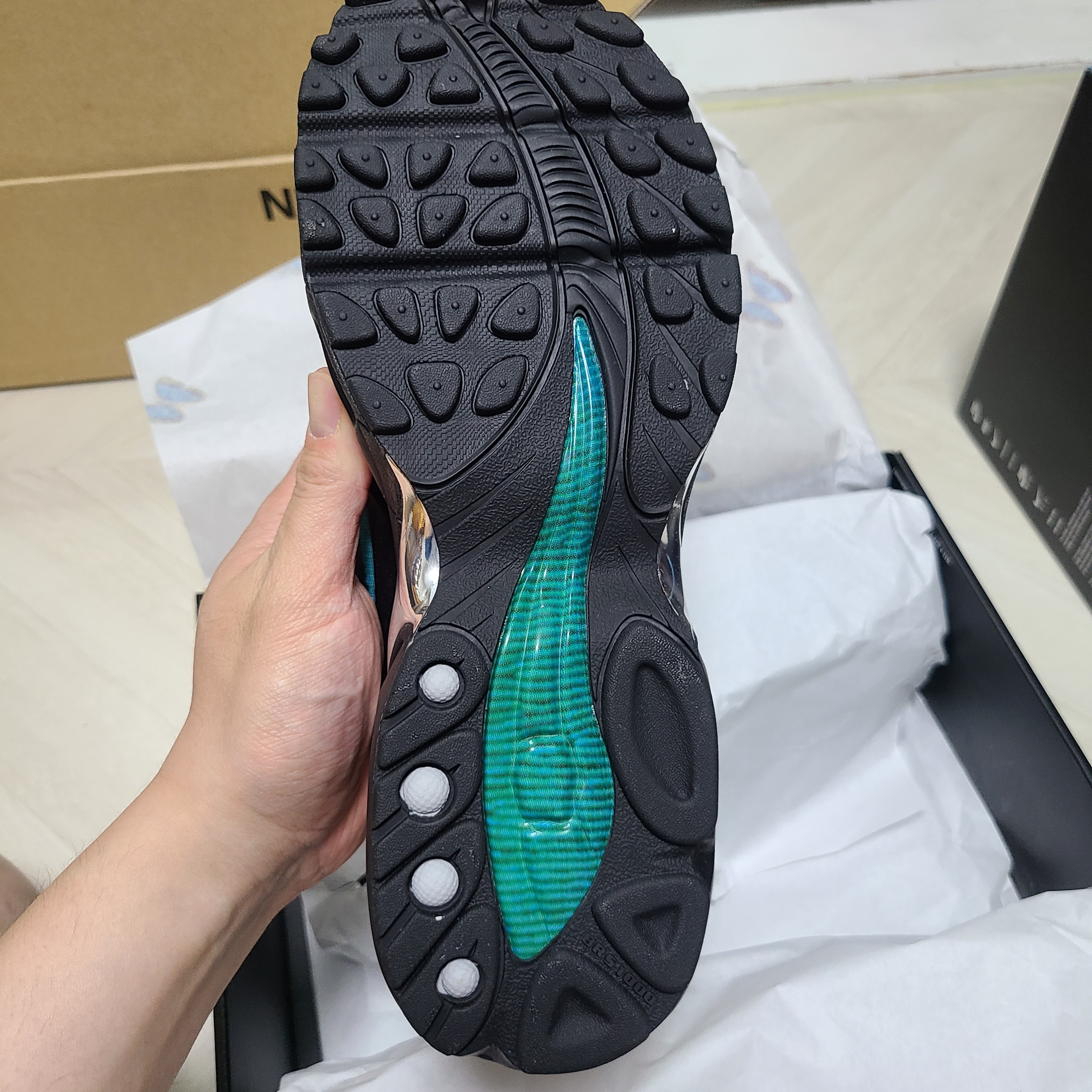 Nike x Skepta Air Max Tailwind 5 Chrome Blue 착용 스타일 - 4