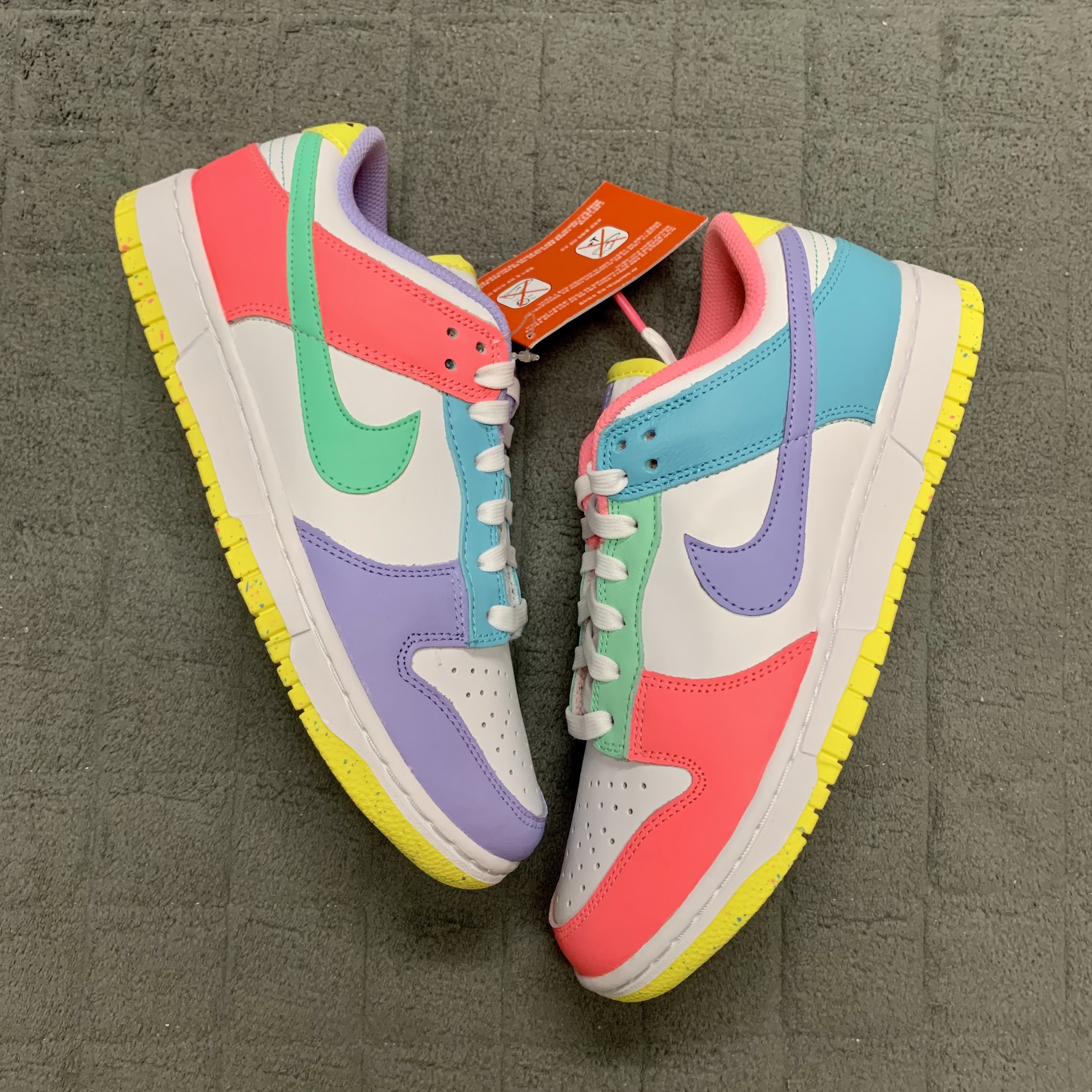 (W) Nike Dunk Low SE Candy 착용 스타일