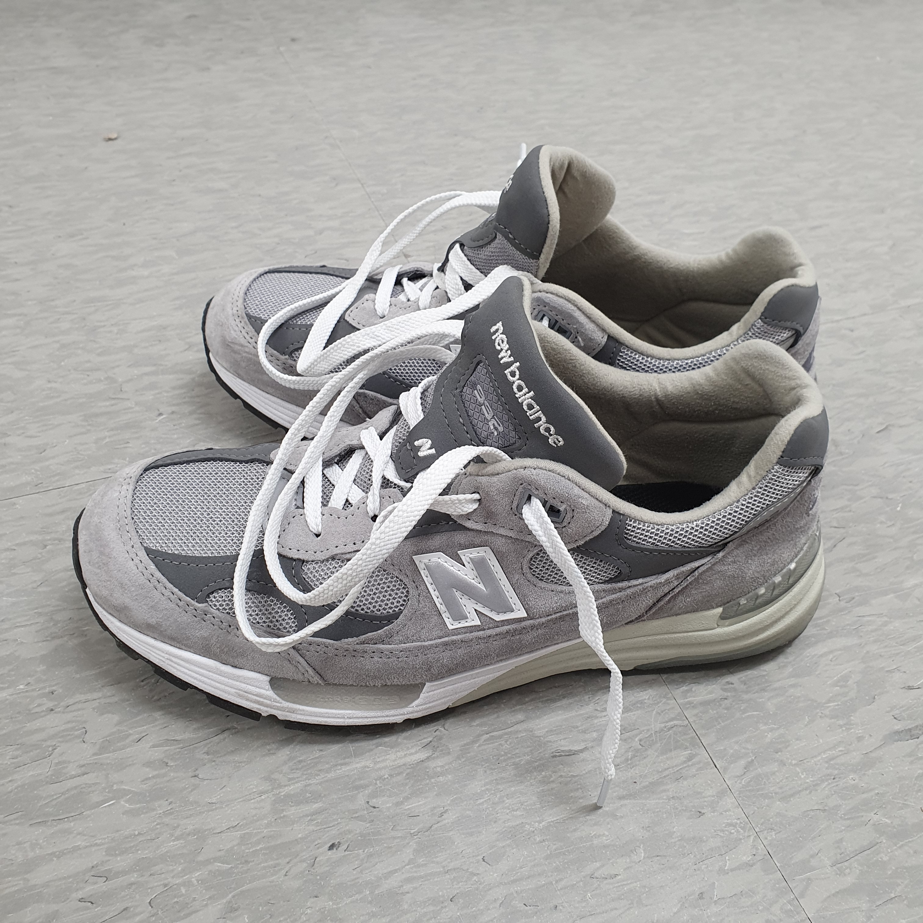 New Balance 992 Made in USA Grey - D Standard 착용 스타일 - 1