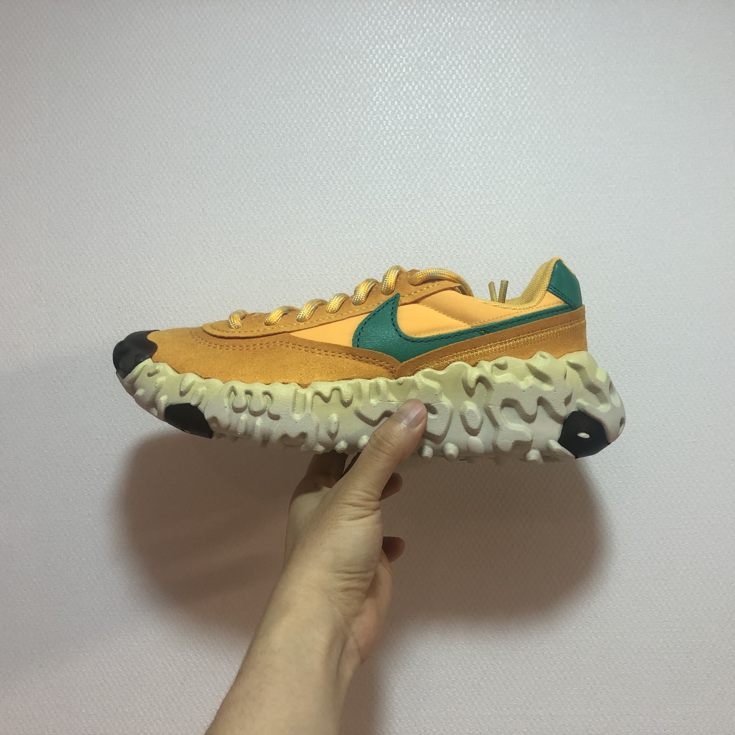 Nike Overbreak SP Khaki 착용 스타일
