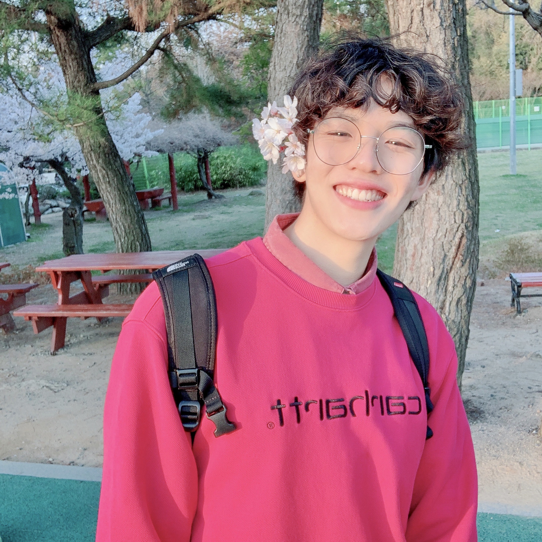 Supreme x The North Face Expedition Backpack Sulphur - 18FW 착용 스타일 - 2