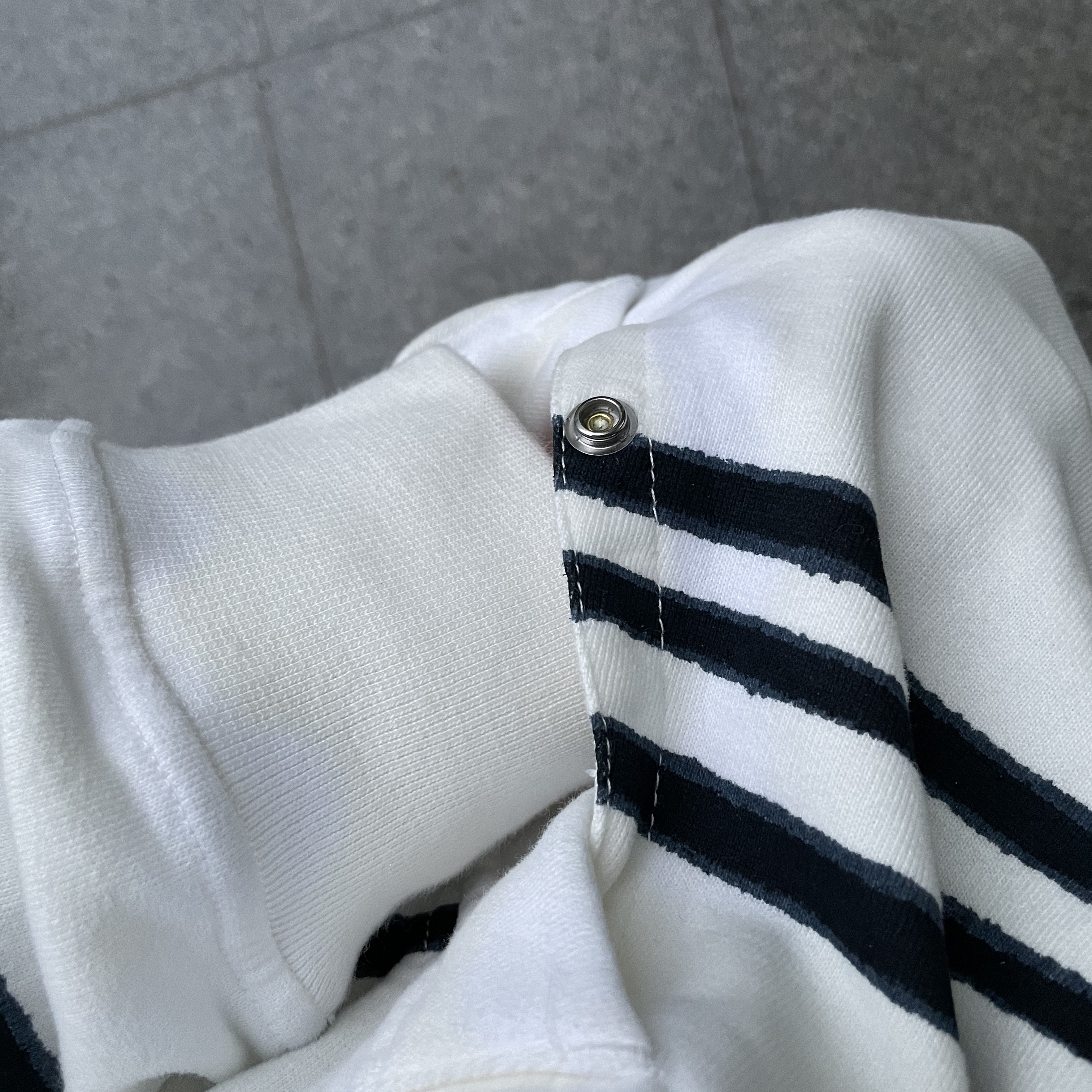 Supreme x Stone Island Warp Stripe Hooded Sweatshirt White - 20FW 착용 스타일