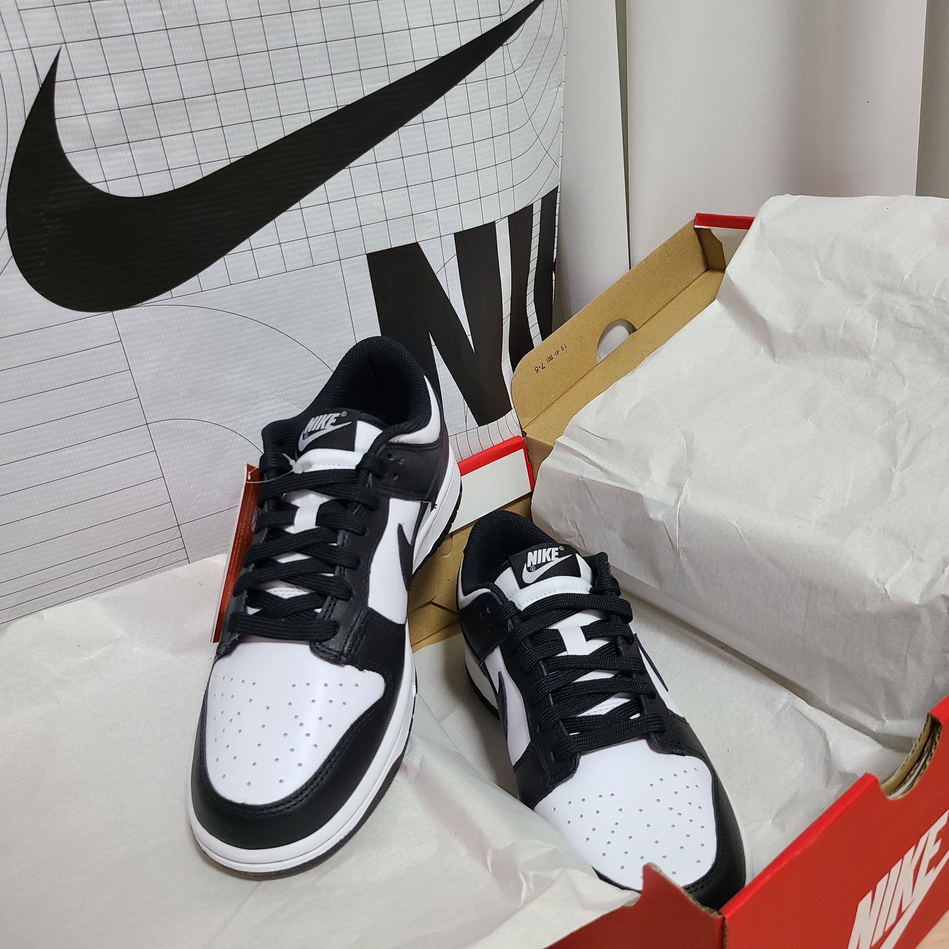 (W) Nike Dunk Low Black 착용 스타일