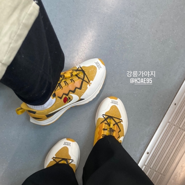 Nike x Undercover Gyakusou Air Zoom Pegasus 36 Trail Yellow 착용 스타일 - 3