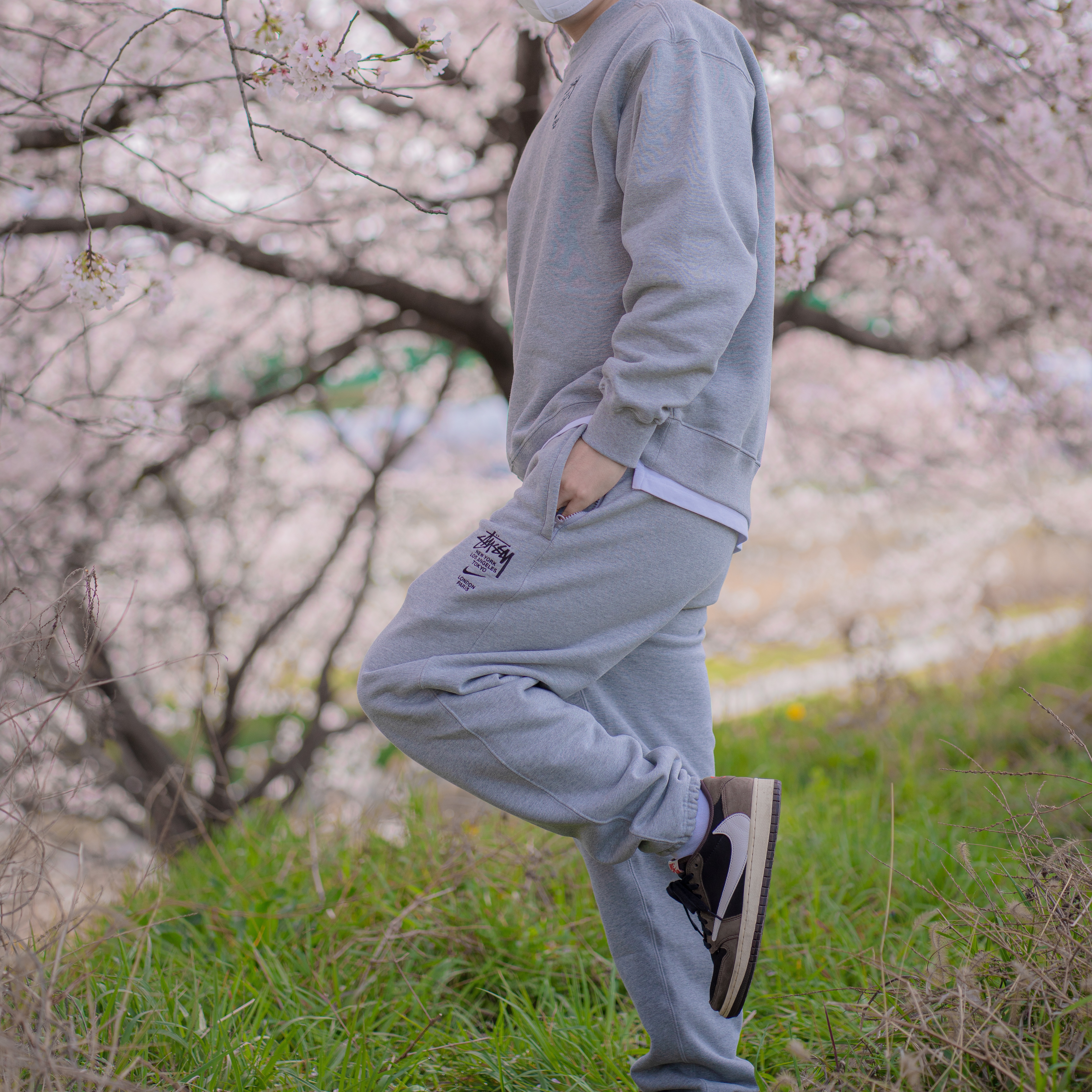 Nike x Stussy NRG ZR Fleece Crewneck Heather Grey - US/EU, Nike x Stussy NRG ZR Fleece Pants Heather Grey - US/EU 착용 스타일 - 1