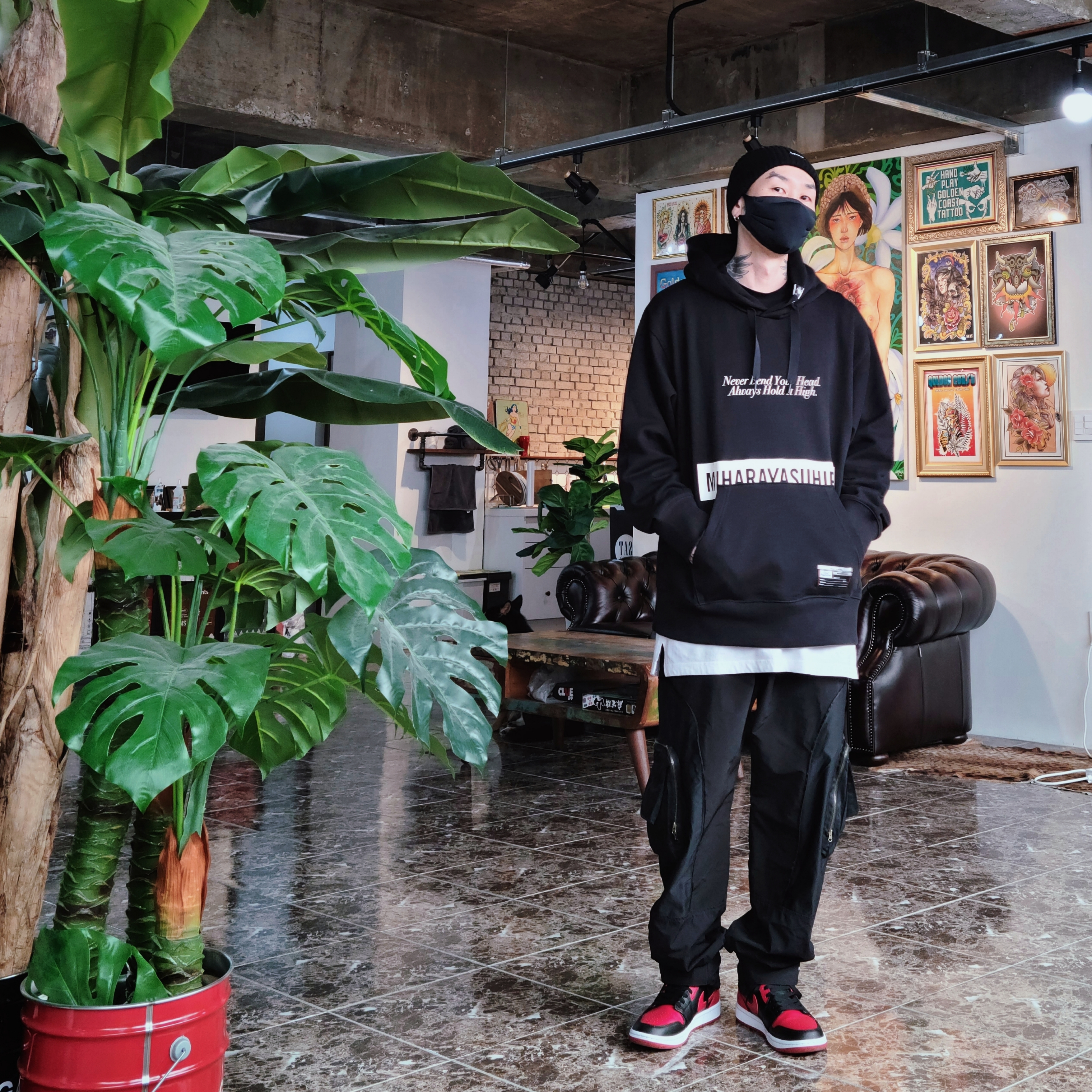 Supreme Cashmere Beanie Black - 20FW, Jordan 1 Mid Bred Banned 2020 착용 스타일