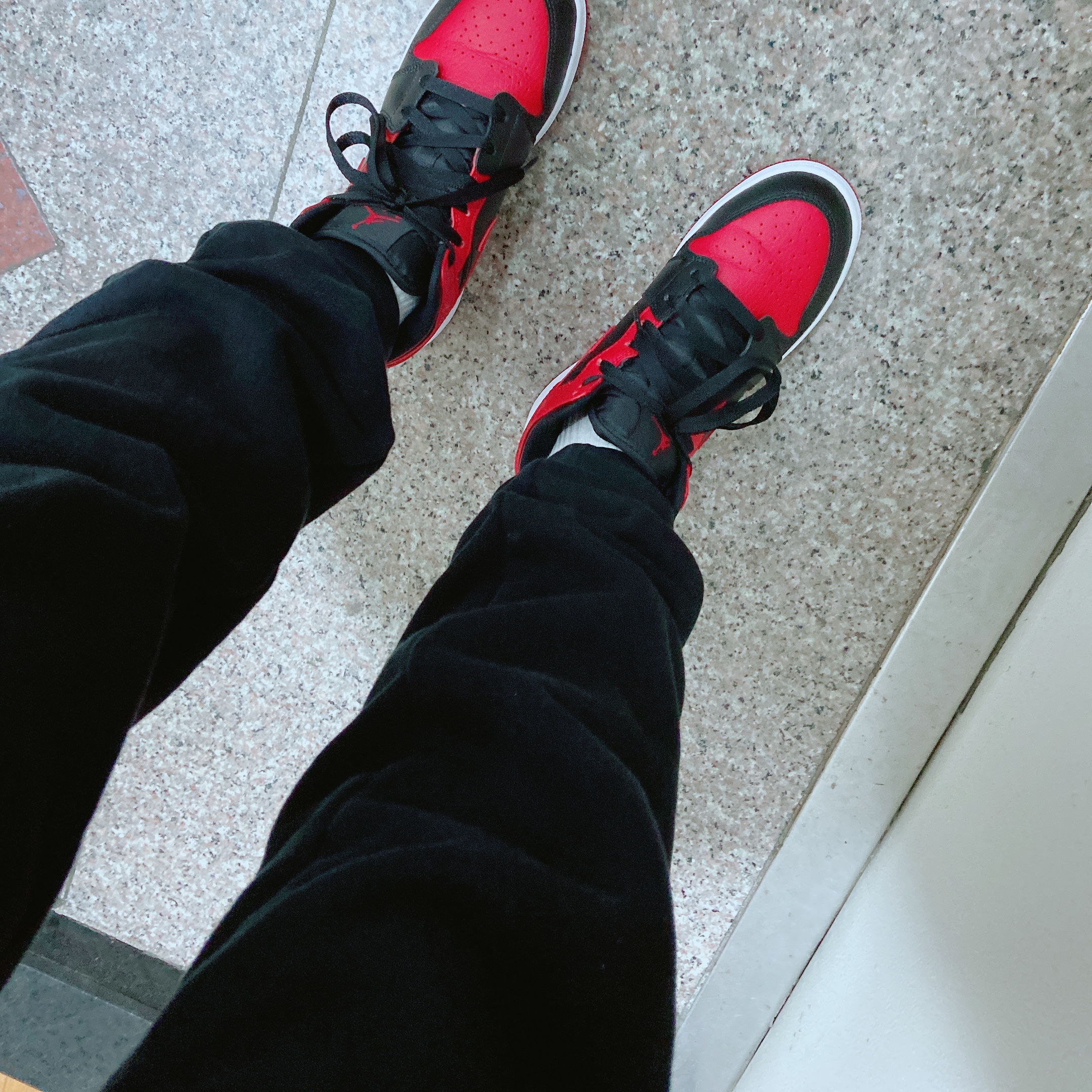 (GS) Jordan 1 Mid Bred Banned 2020 착용 스타일 - 1