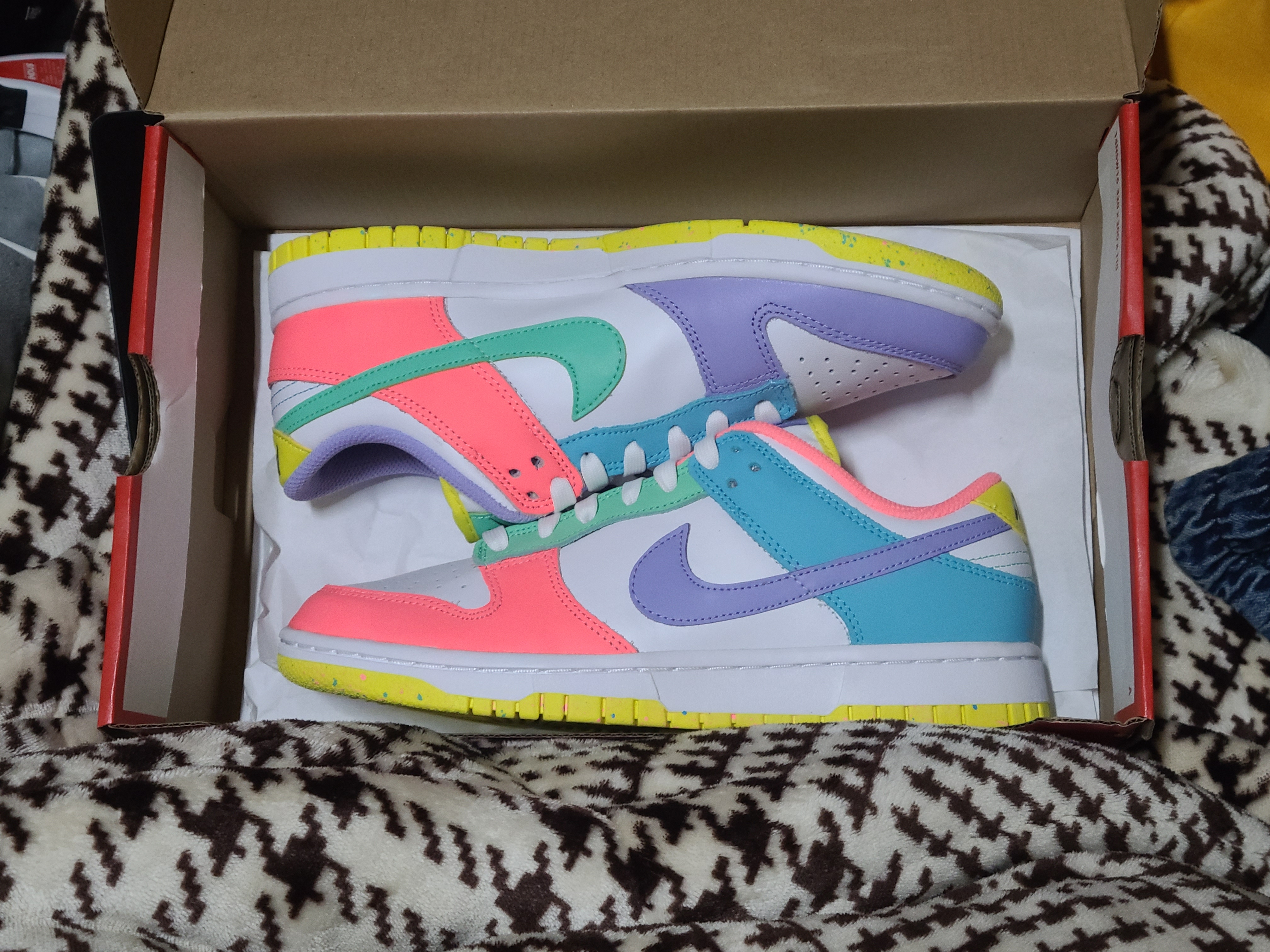 (W) Nike Dunk Low SE Candy 착용 스타일 - 3