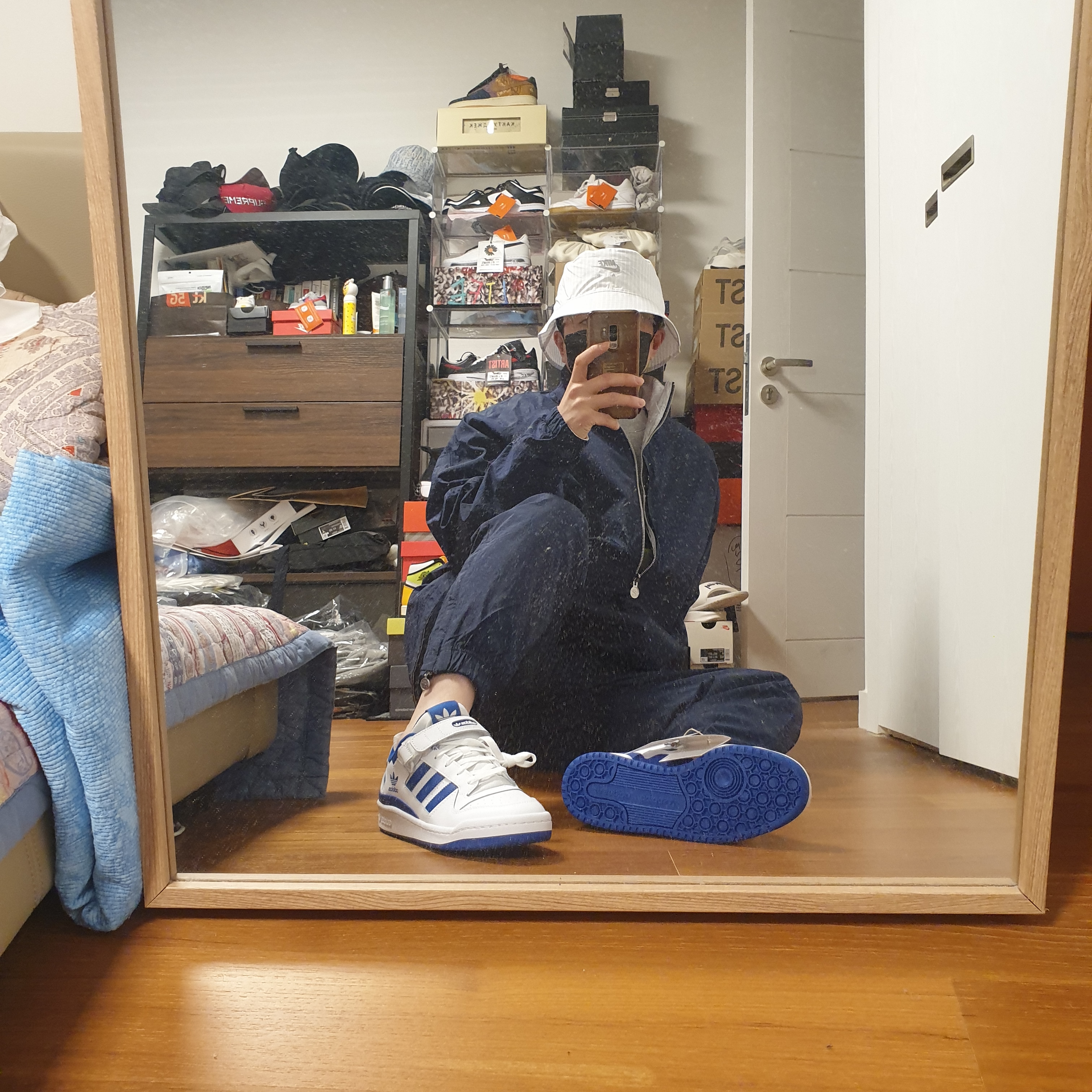 Nike x Kim Jones Reversible Wind Breaker Navy - US/EU, Nike x Kim Jones Bucket Hat White 착용 스타일 - 4