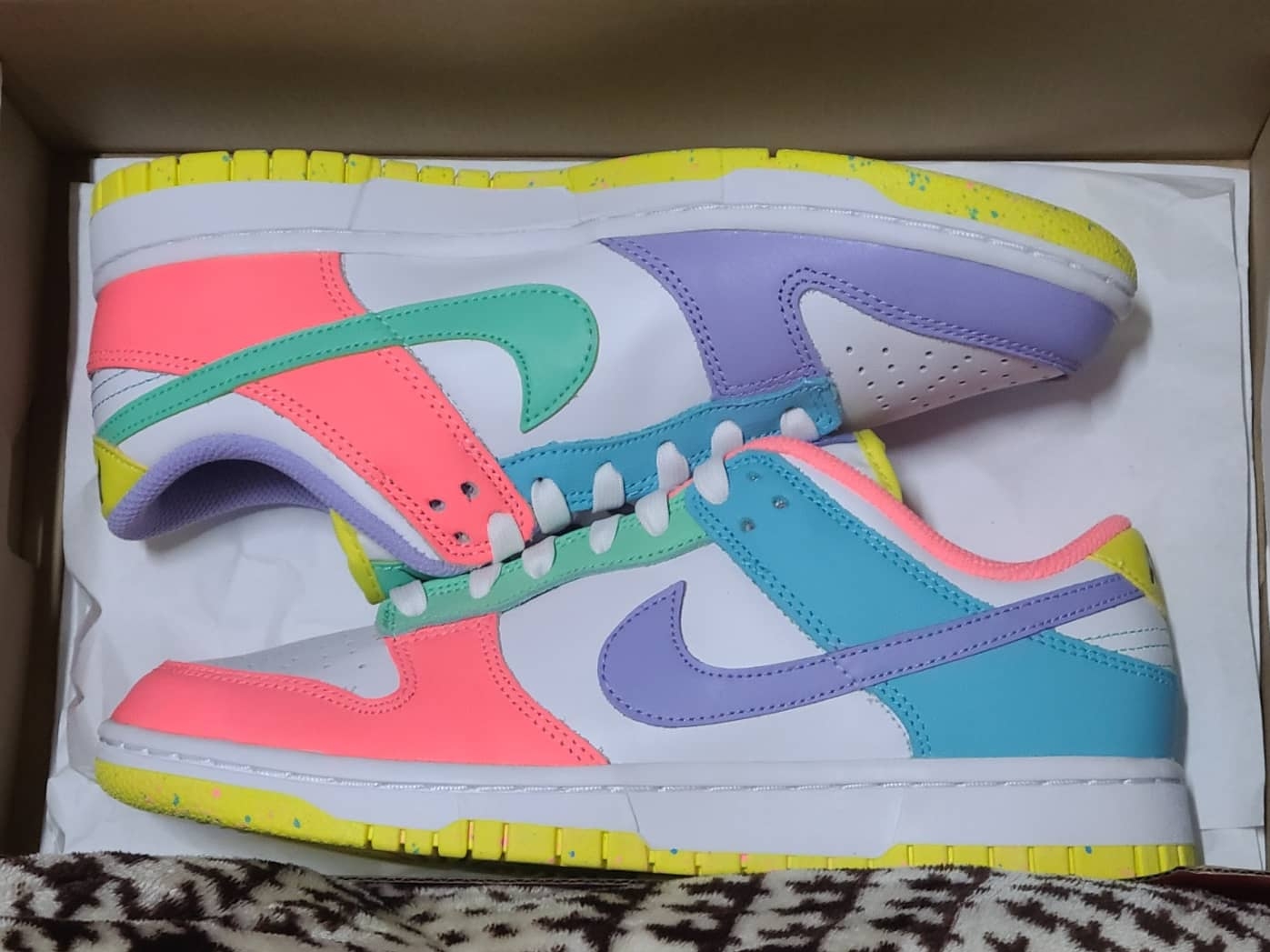 (W) Nike Dunk Low SE Candy 착용 스타일 - 4