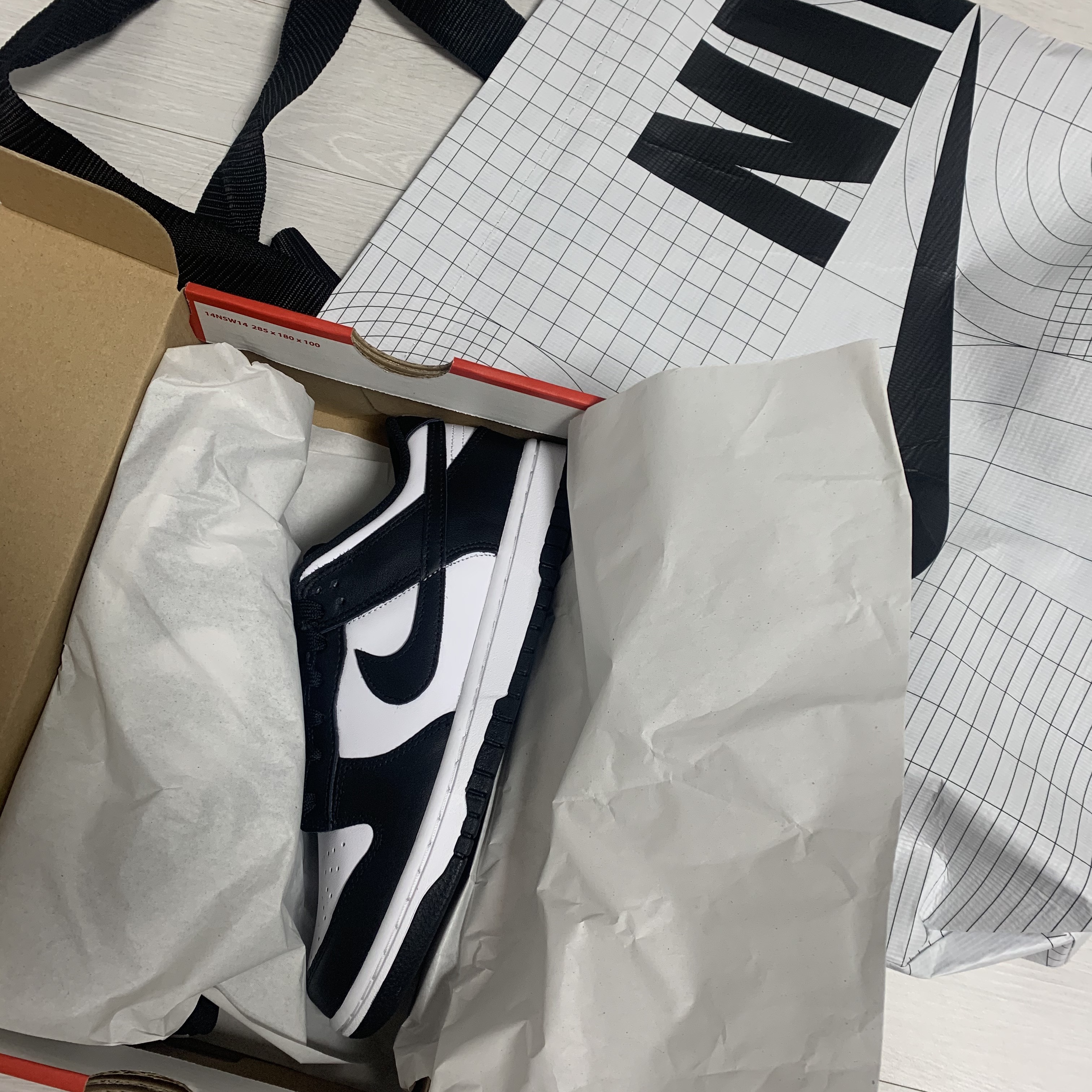 (W) Nike Dunk Low Black 착용 스타일