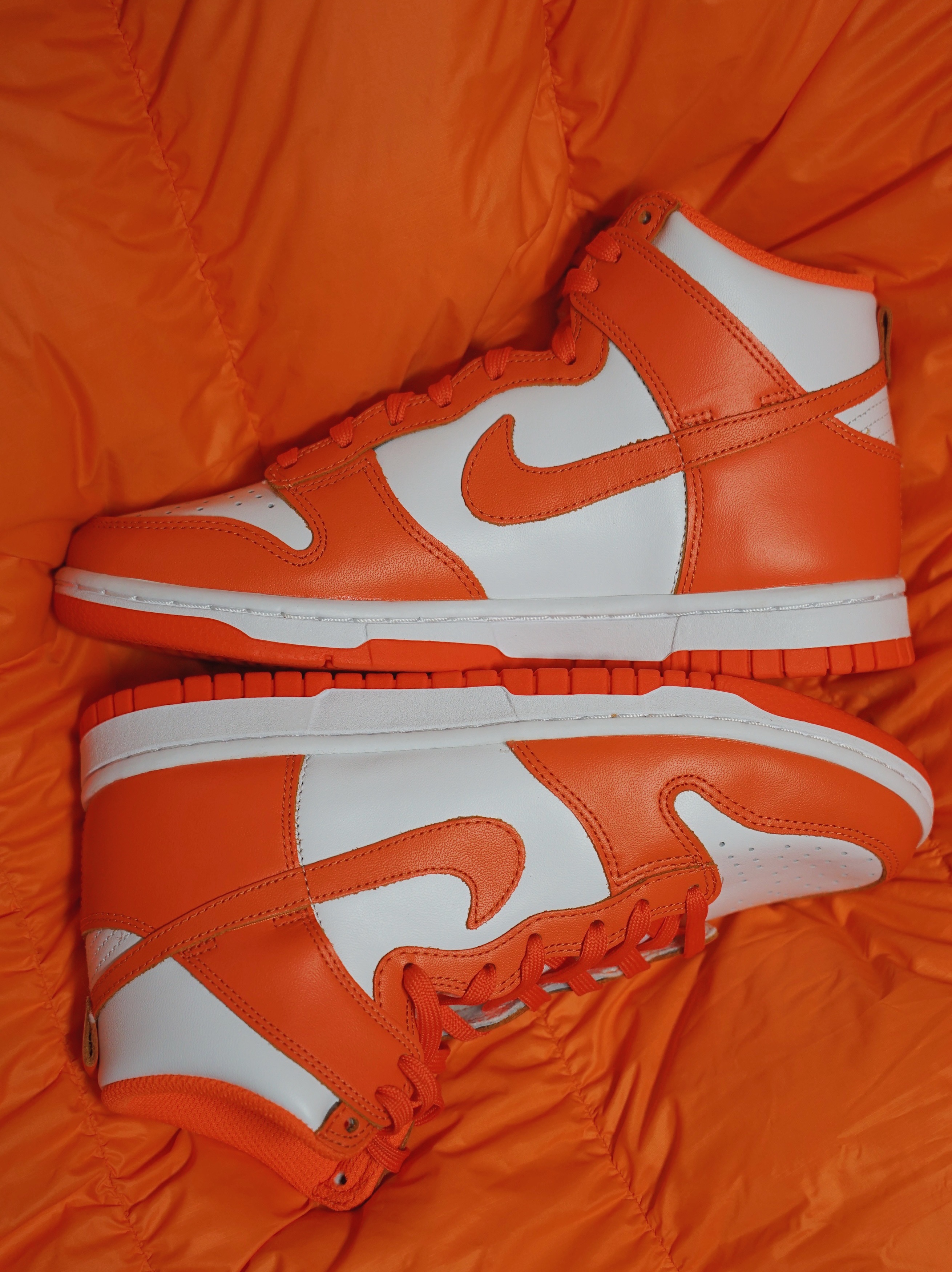 (W) Nike Dunk High Orange Blaze 착용 스타일 - 4