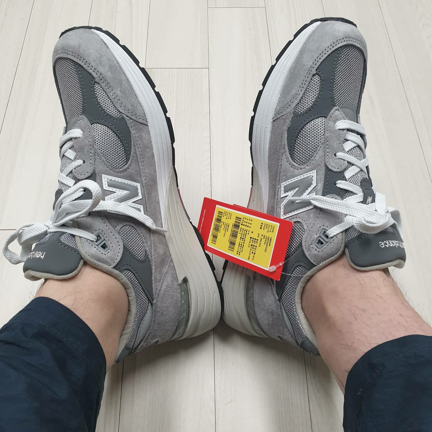 New Balance 992 Made in USA Grey - D Standard 착용 스타일 - 2