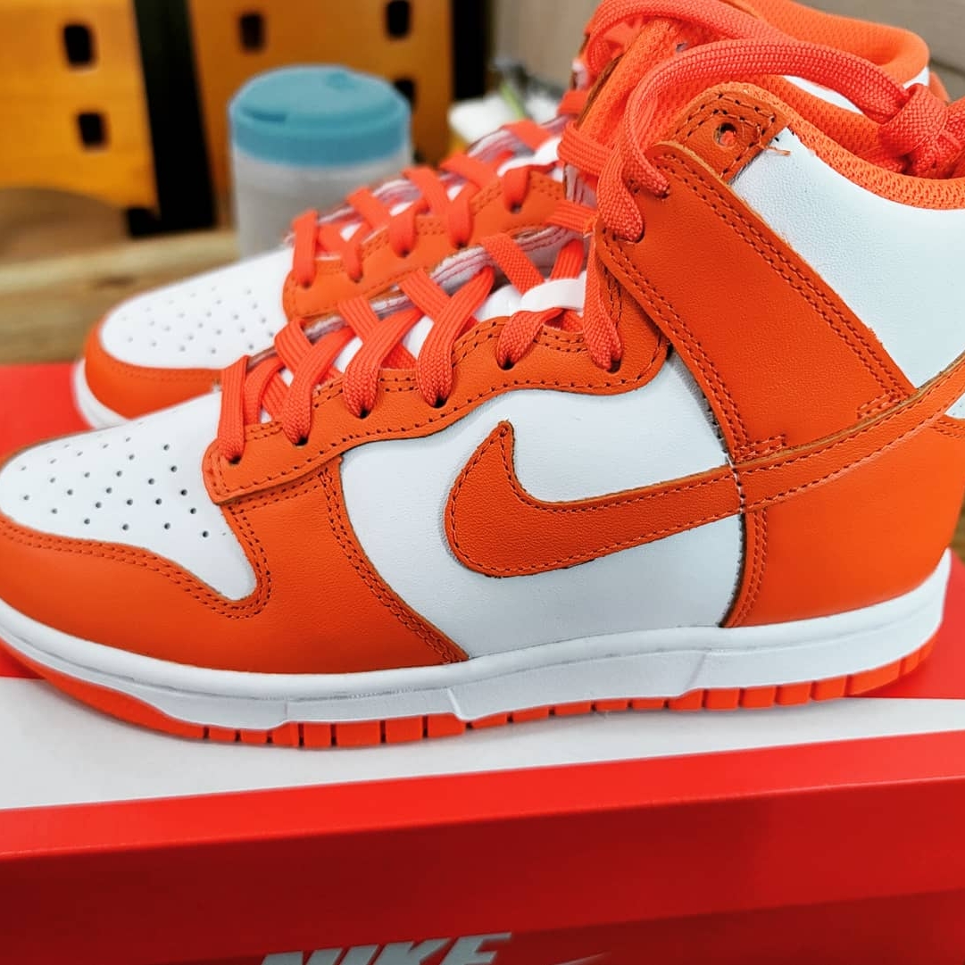 (W) Nike Dunk High Orange Blaze 착용 스타일 - 2