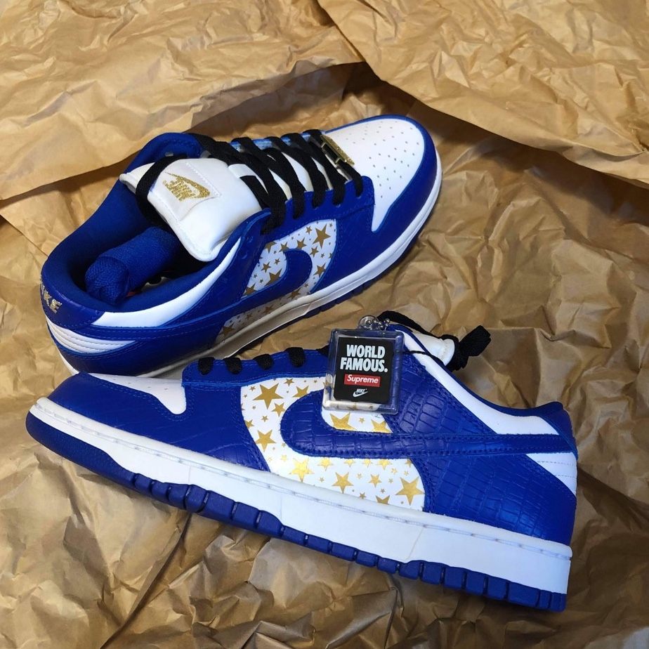 Nike x Supreme SB Dunk Low Hyper Blue 착용 스타일 - 2