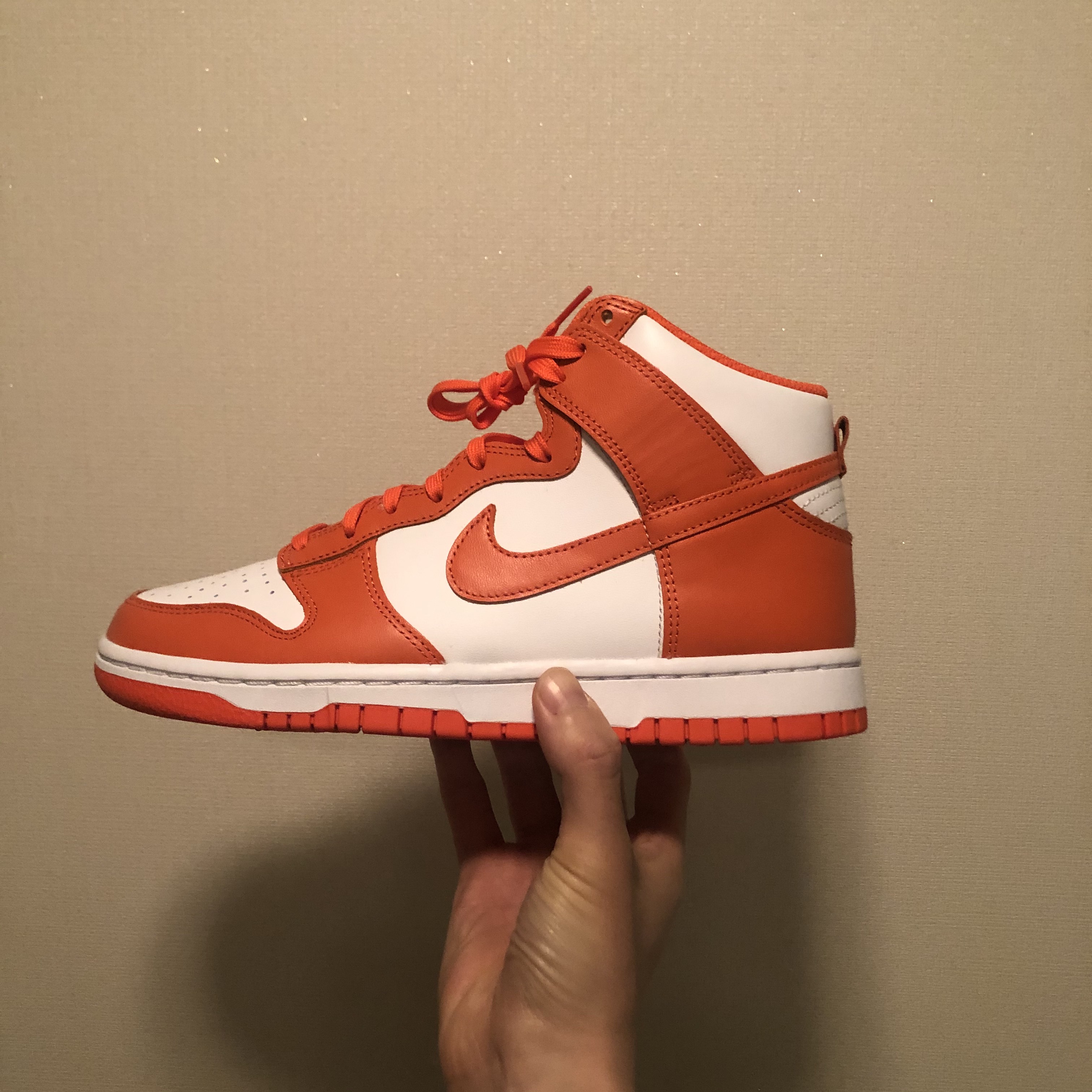 Nike Dunk High Retro Orange Blaze 착용 스타일