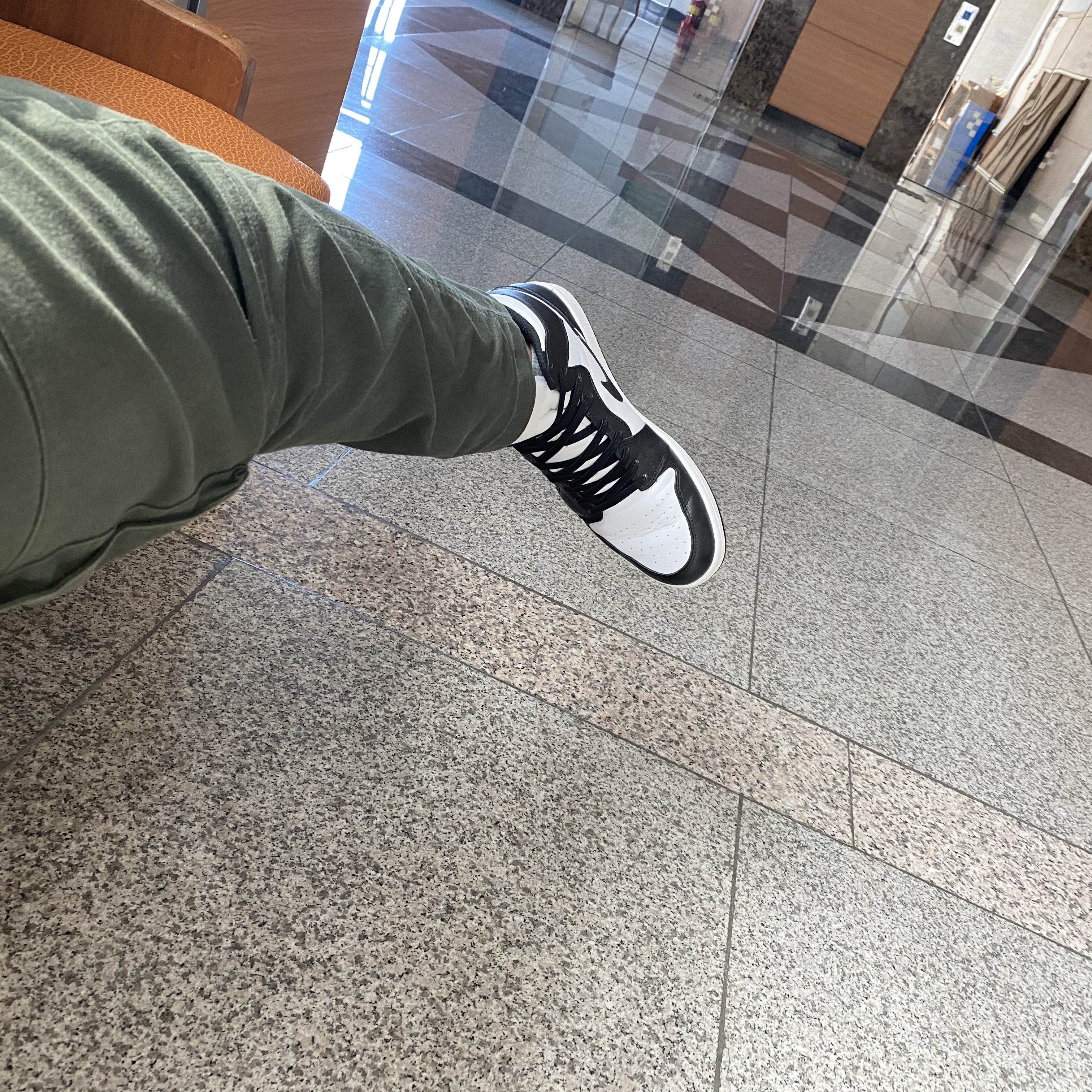 Jordan 1 Retro High OG Black White 2014 착용 스타일