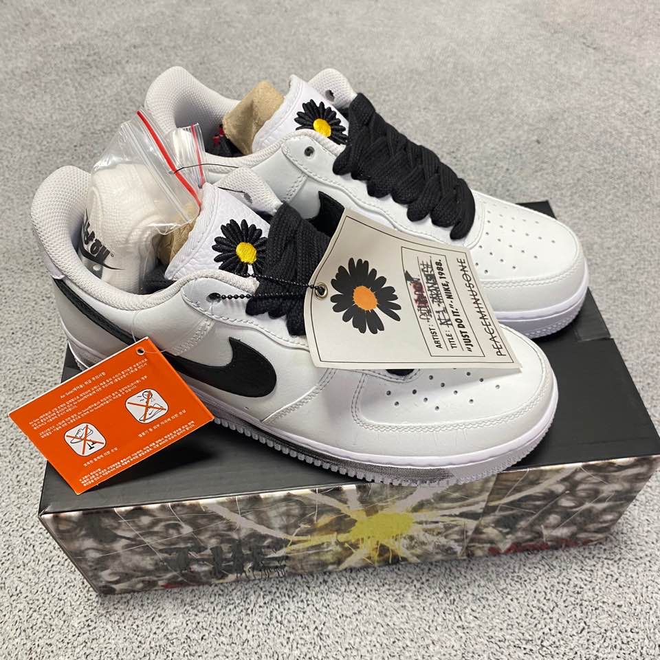 Nike x Peaceminusone Air Force 1 Low Para-Noise 2.0 착용 스타일