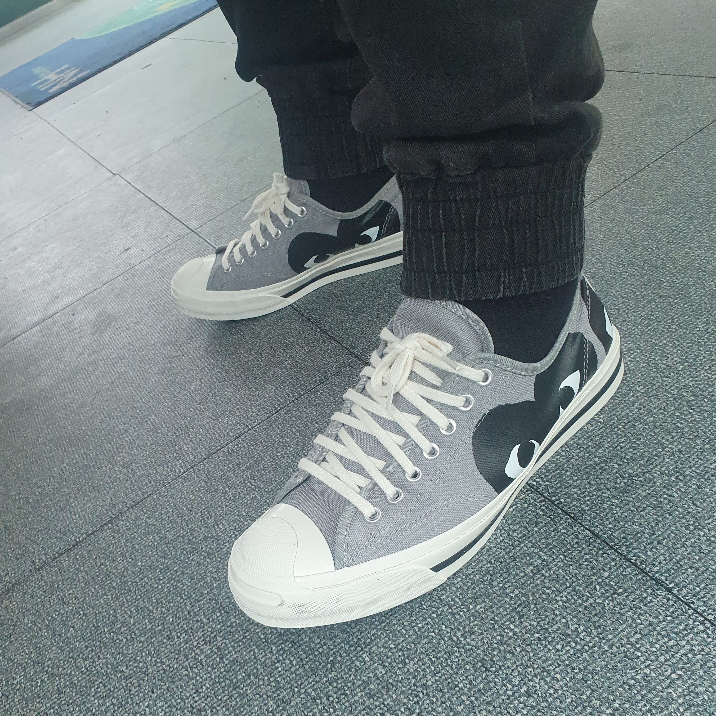 Converse x Play Comme des Garcons Jack Purcell Drizzle Black 착용 스타일 - 1