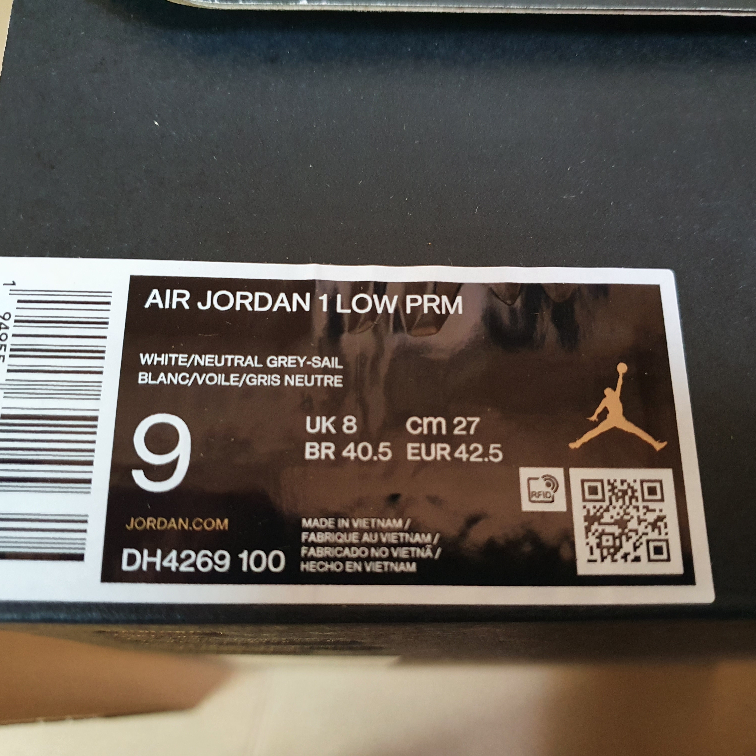Jordan 1 Low PRM Elephant Print 착용 스타일 - 5