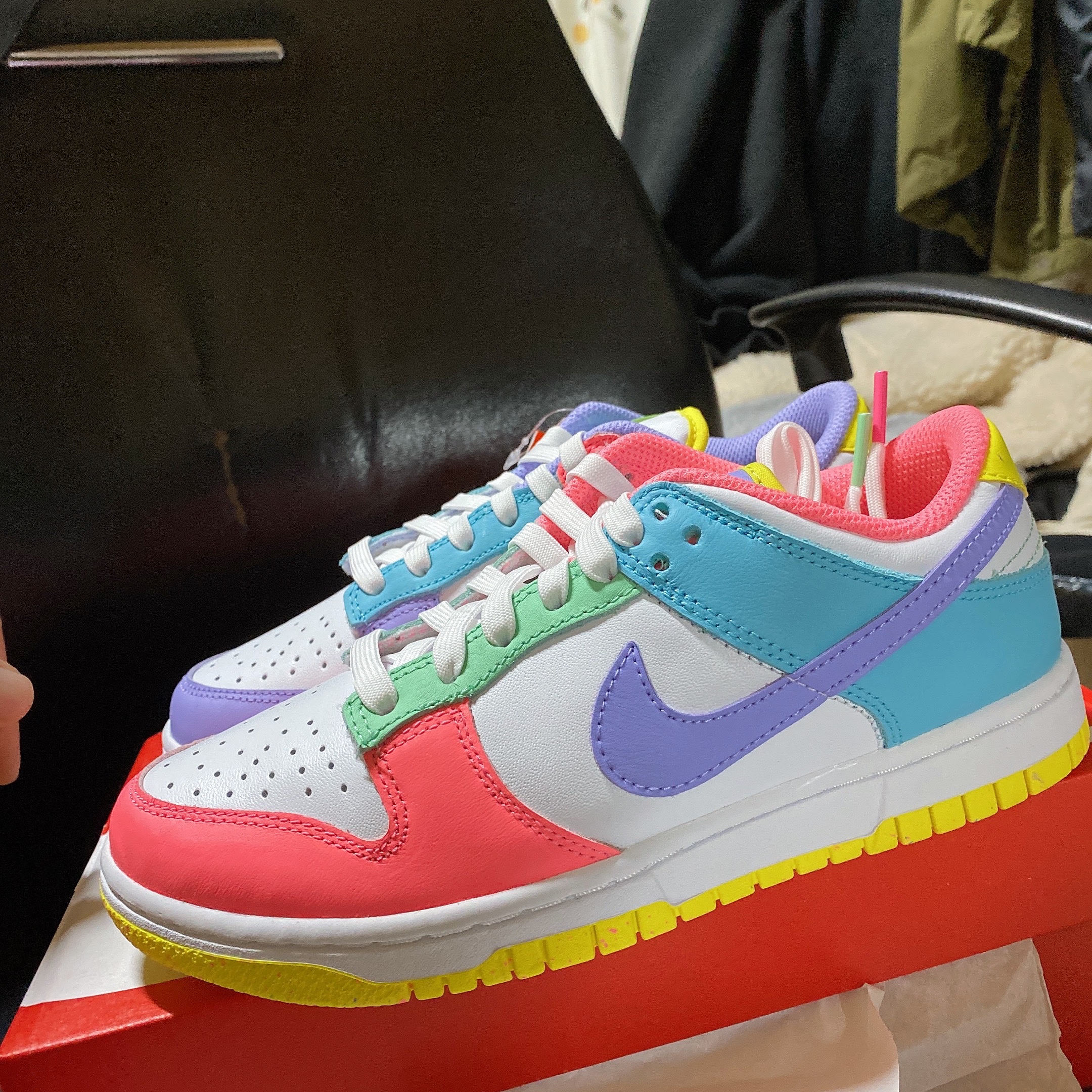 (W) Nike Dunk Low SE Candy 착용 스타일 - 2