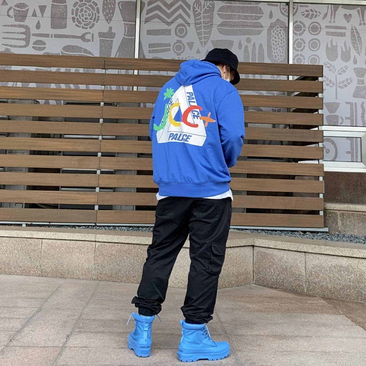 Palace JCDC2 Hood Blue - 20SS, Nike Futura Corduroy Bucket Black 착용 스타일 - 1