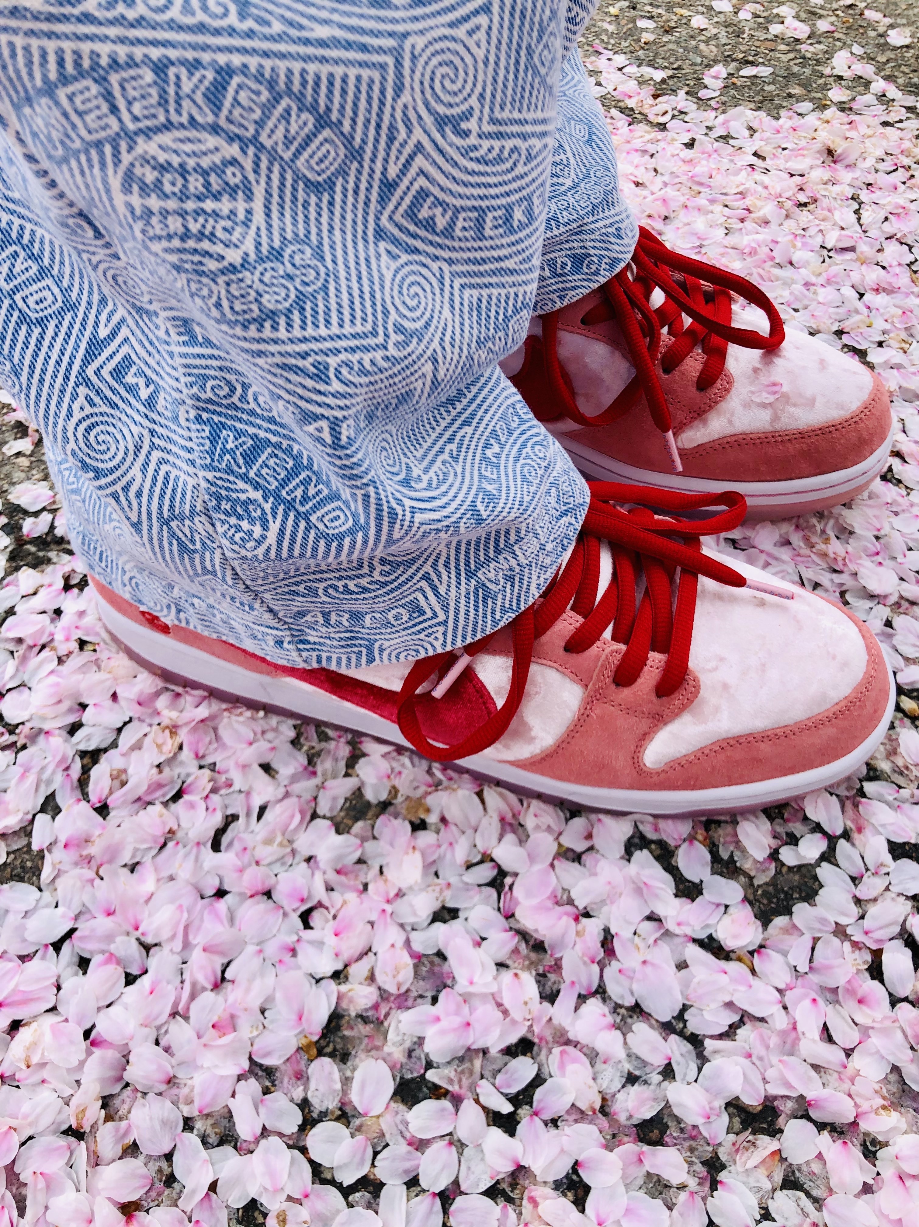 Nike x StrangeLove SB Dunk Low Pink (Regular Box) 착용 스타일 - 2