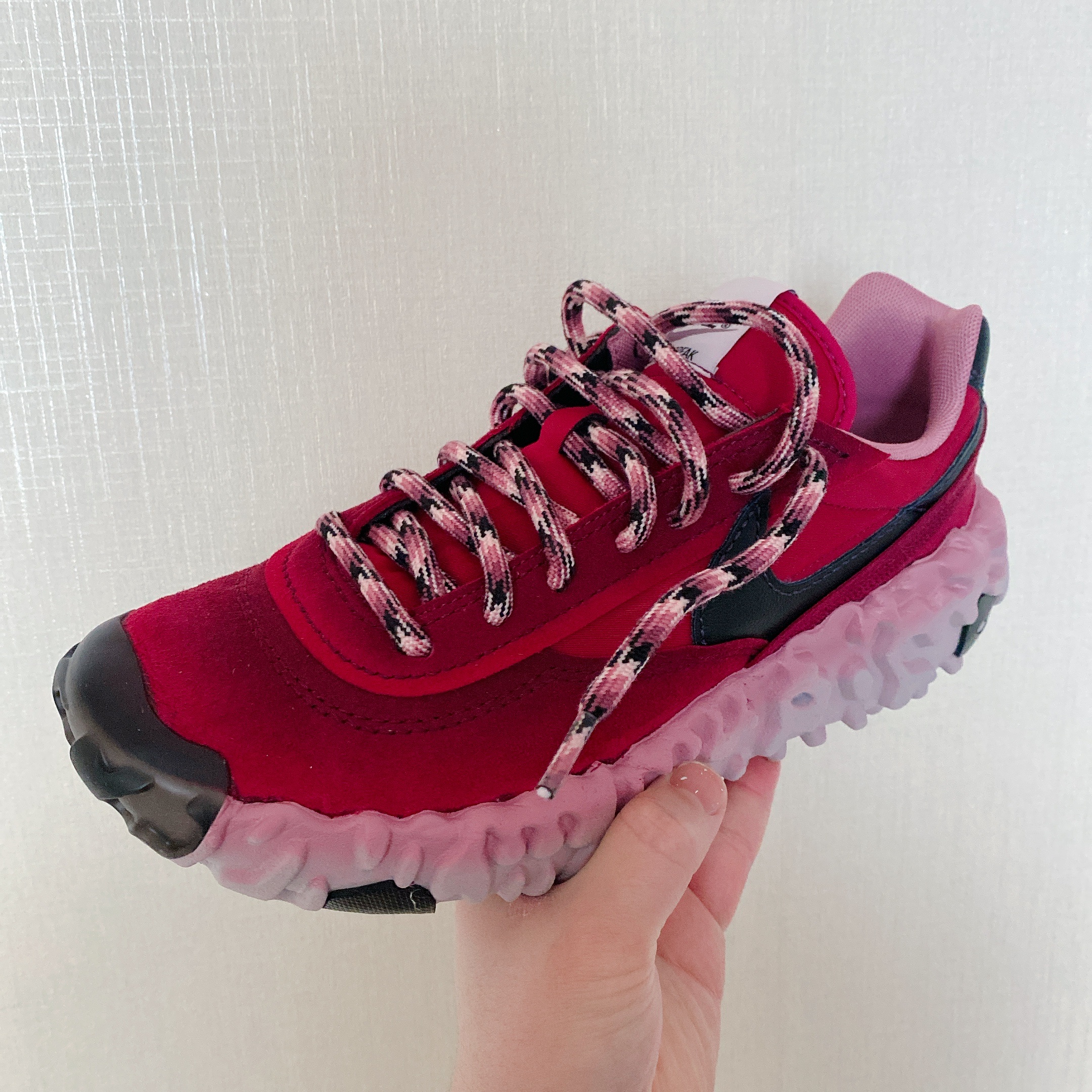 Nike Overbreak SP Bright Crimson 착용 스타일