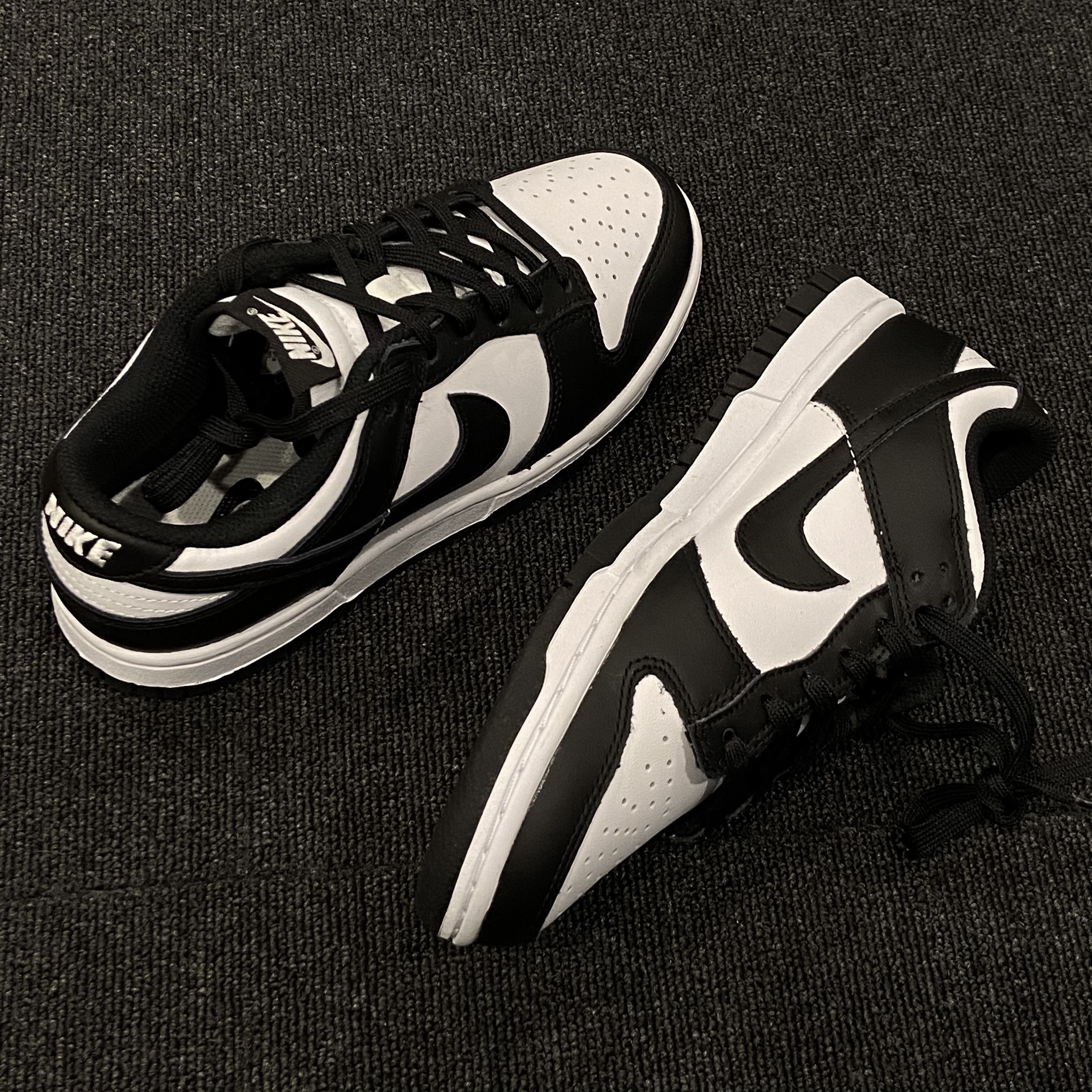 (W) Nike Dunk Low Black 착용 스타일