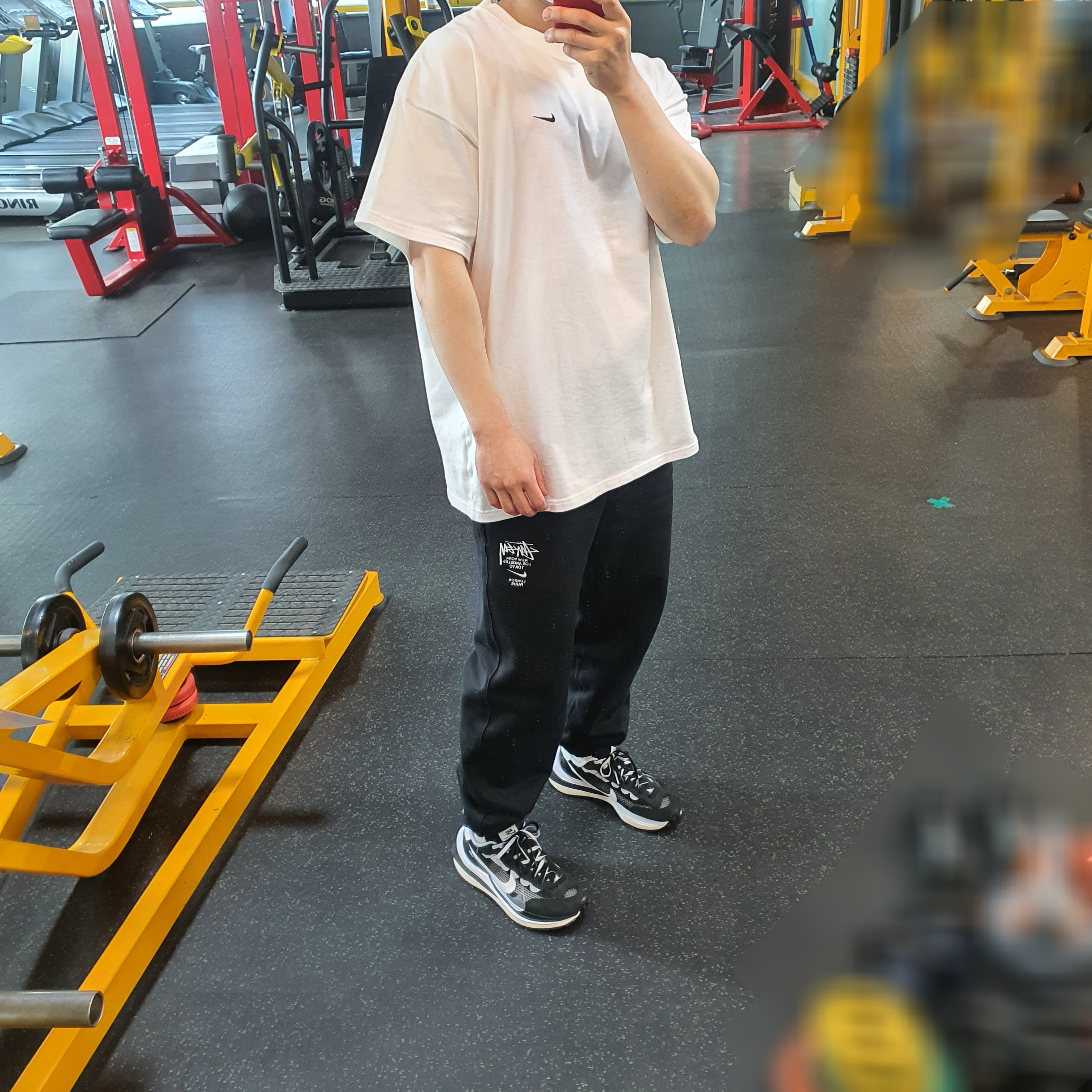 Nike x Sacai VaporWaffle Black White, Nike x Stussy NRG ZR Fleece Pants Black - US/EU 착용 스타일