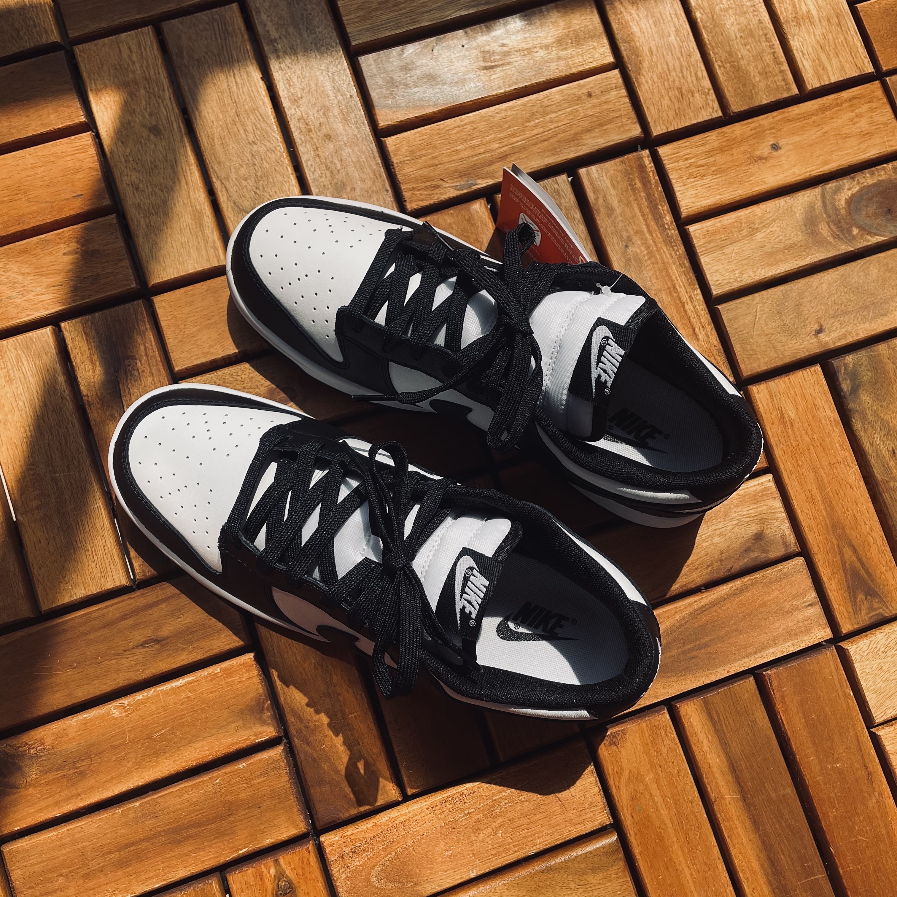 Nike Dunk Low Retro Black 착용 스타일 - 2