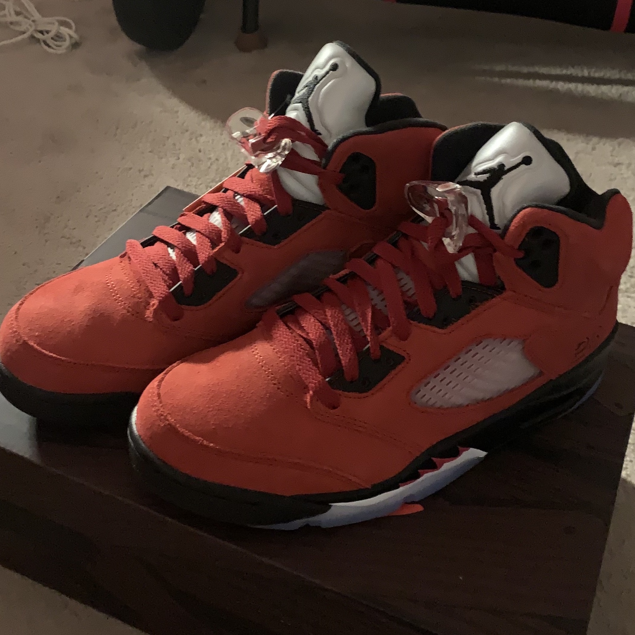 Jordan 5 Retro Toro Bravo 착용 스타일
