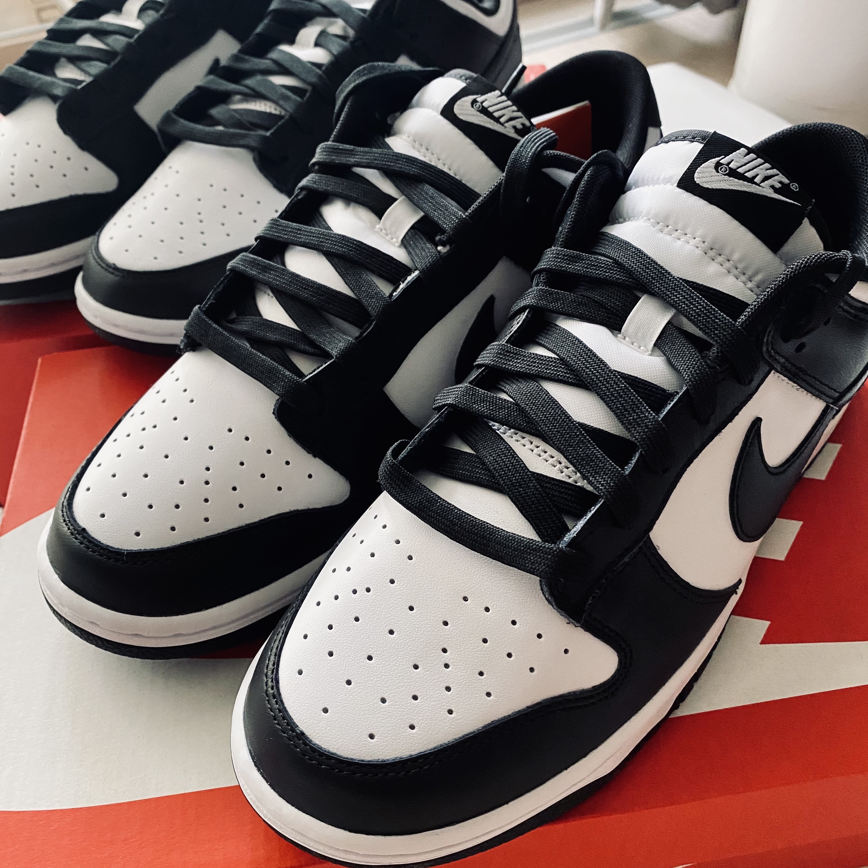 Nike Dunk Low Retro Black 착용 스타일 - 1