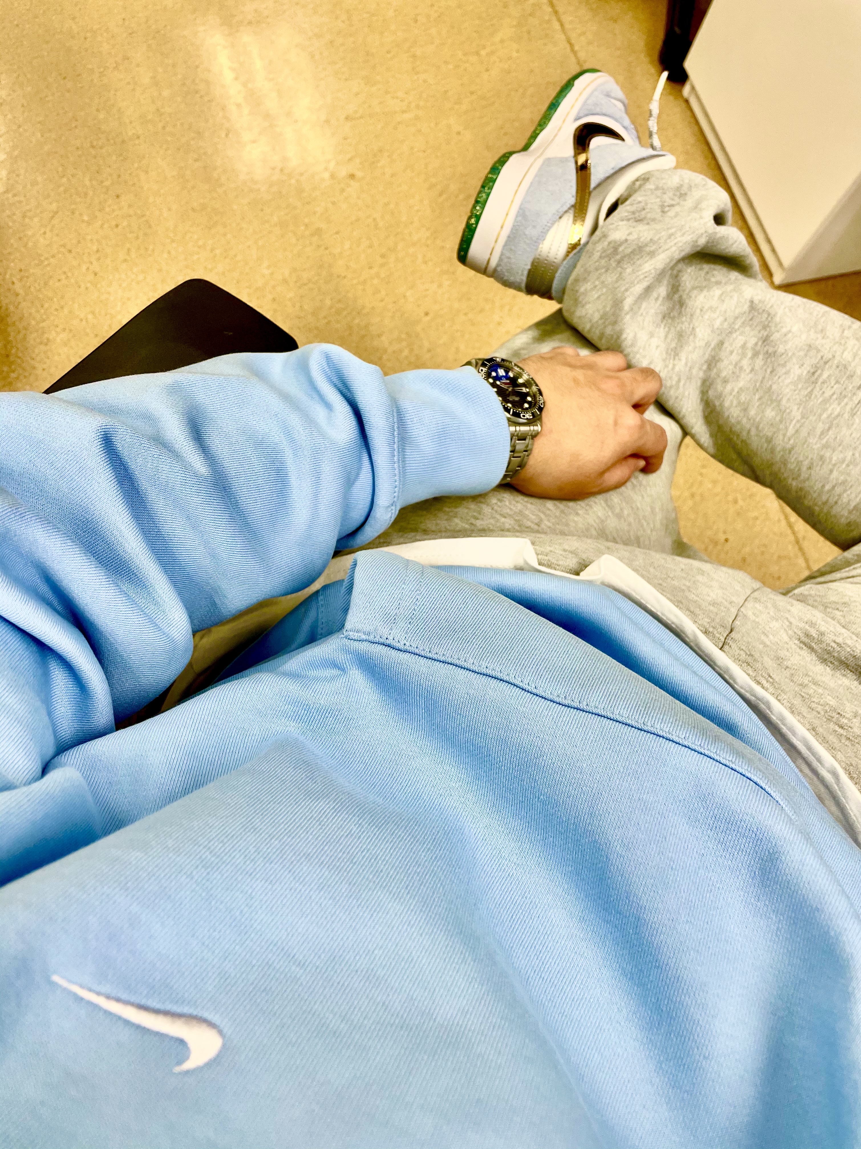 Nike M NRG Hoodie Psychic Blue, Nike M NRG Sweatpants Dark Grey Heather 착용 스타일 - 1