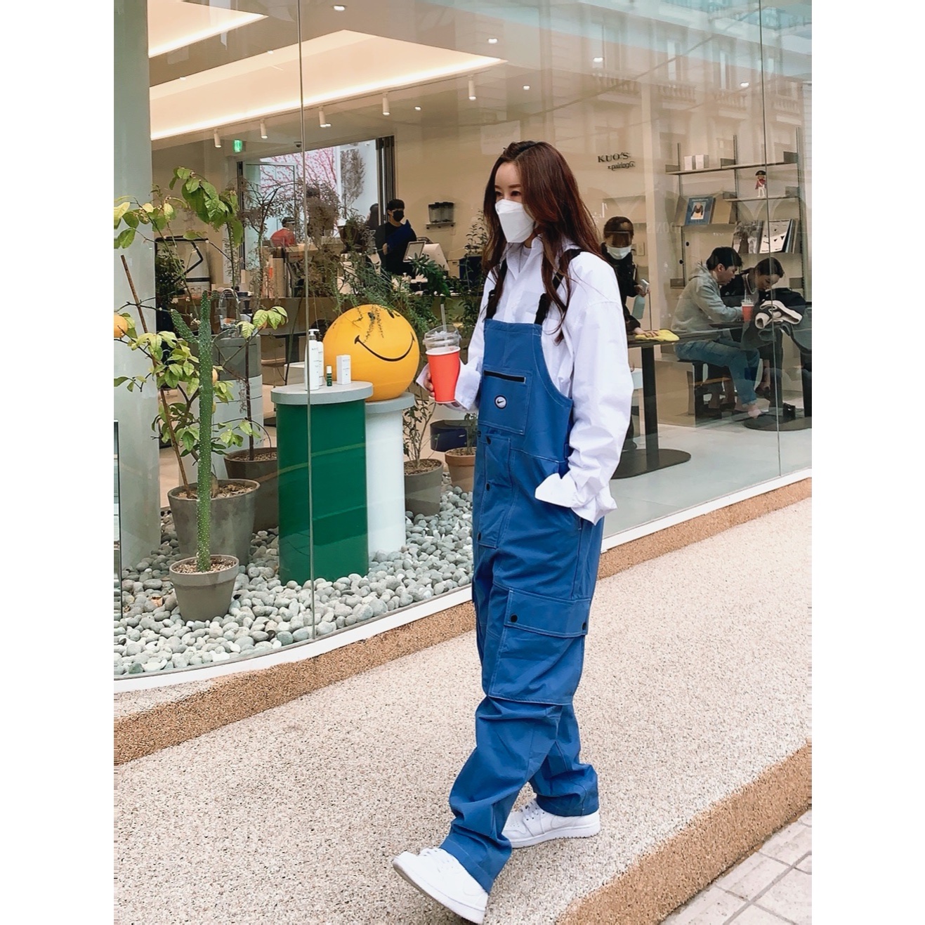 Jordan 1 Mid Triple White 착용 스타일 - 2