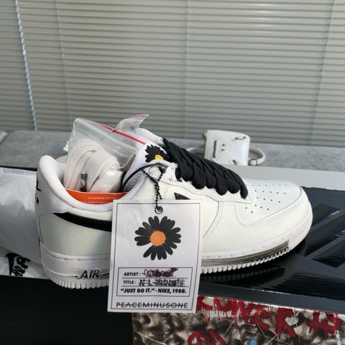 Nike x Peaceminusone Air Force 1 Low Para-Noise 2.0 착용 스타일