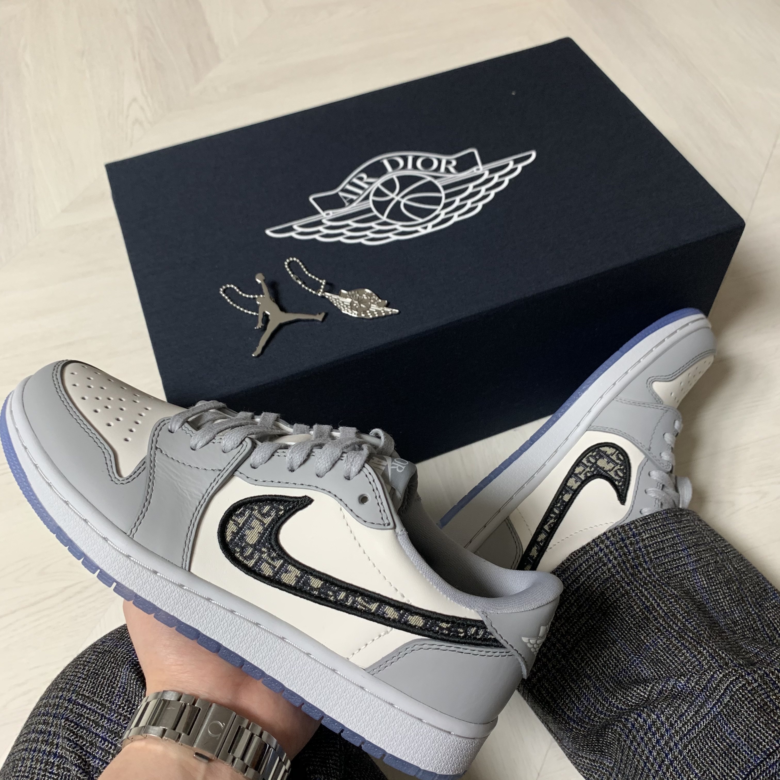 Jordan 1 x Dior Low OG 착용 스타일