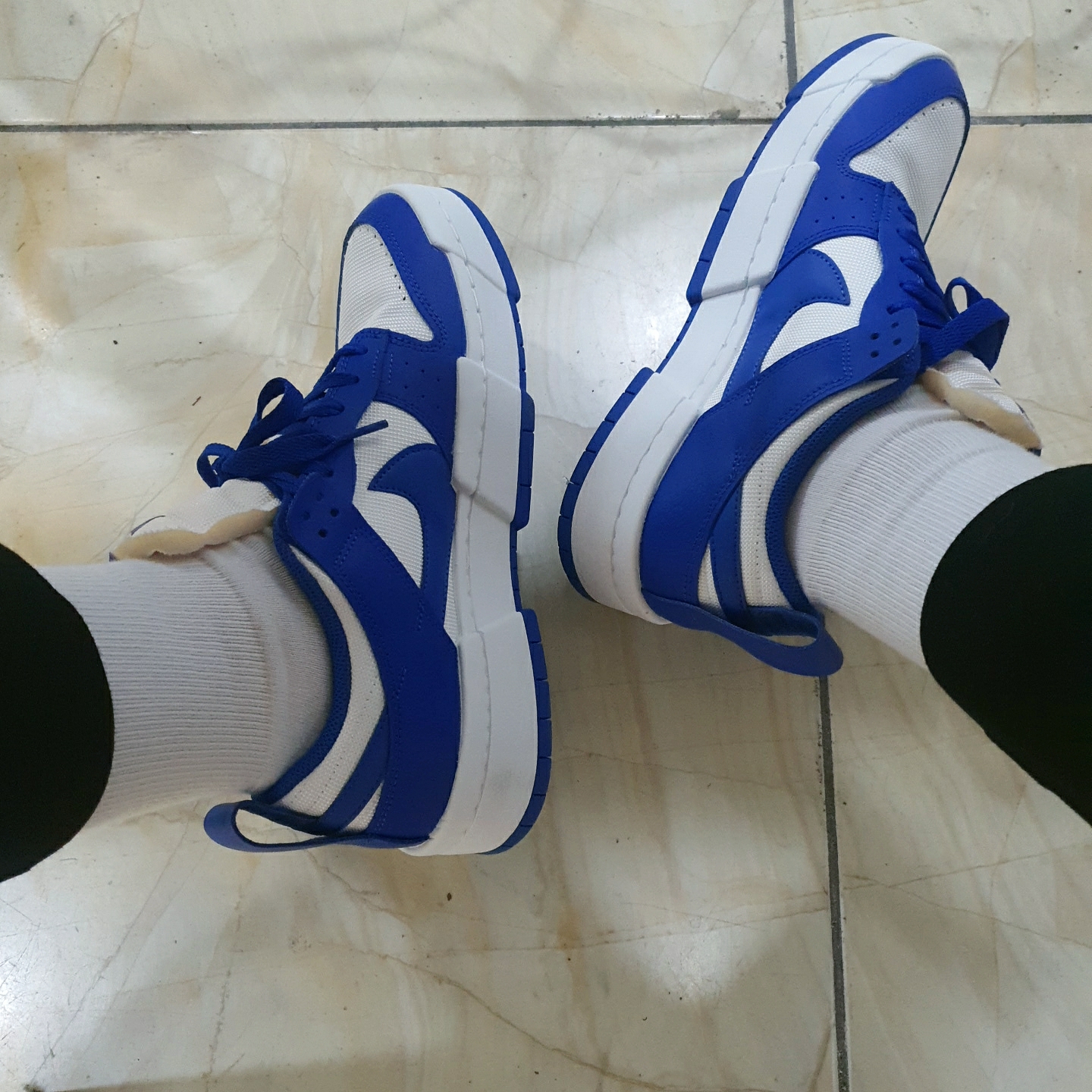 (W) Nike Dunk Low Disrupt Game Royal 착용 스타일