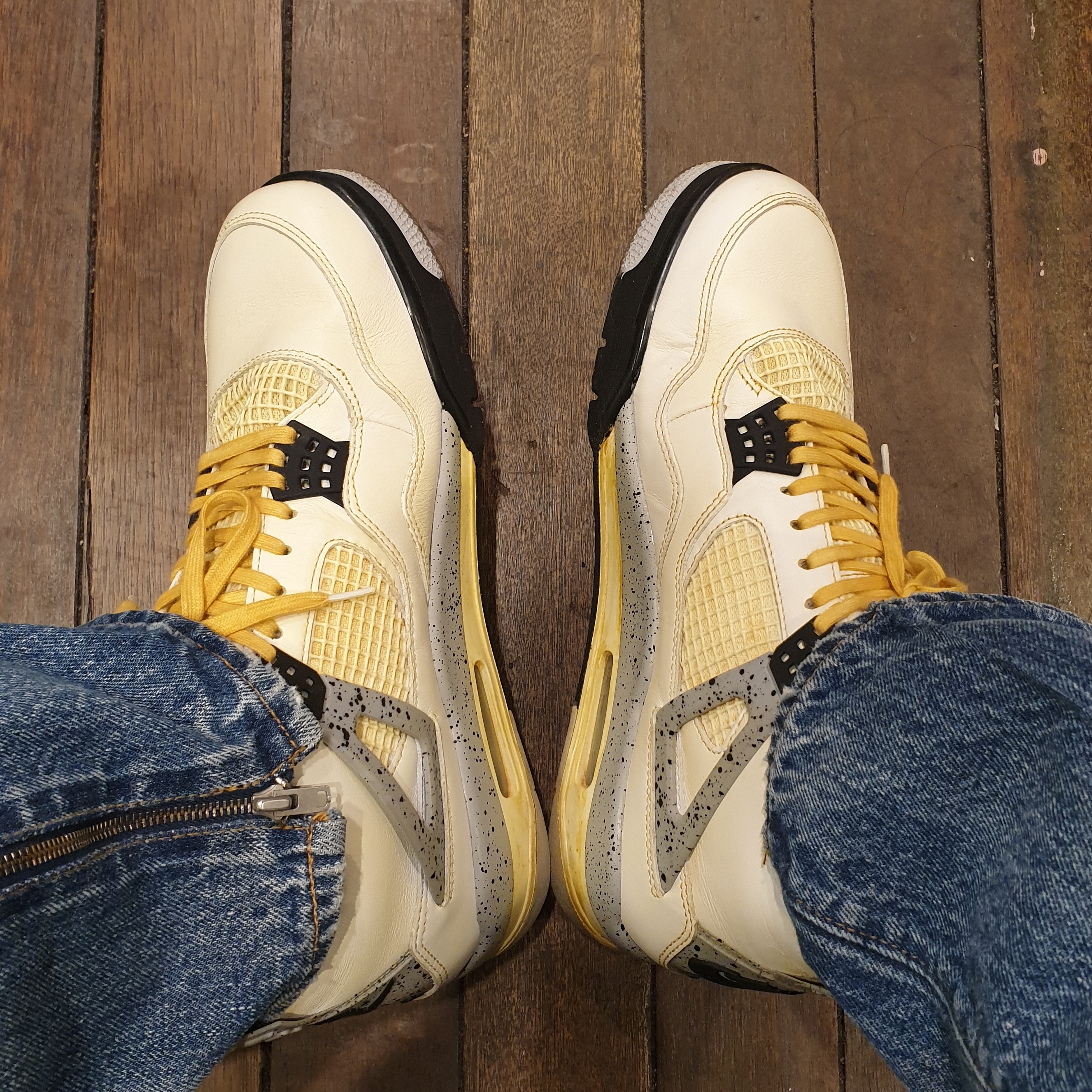 Jordan 4 Retro OG White Cement 2016 착용 스타일 - 2