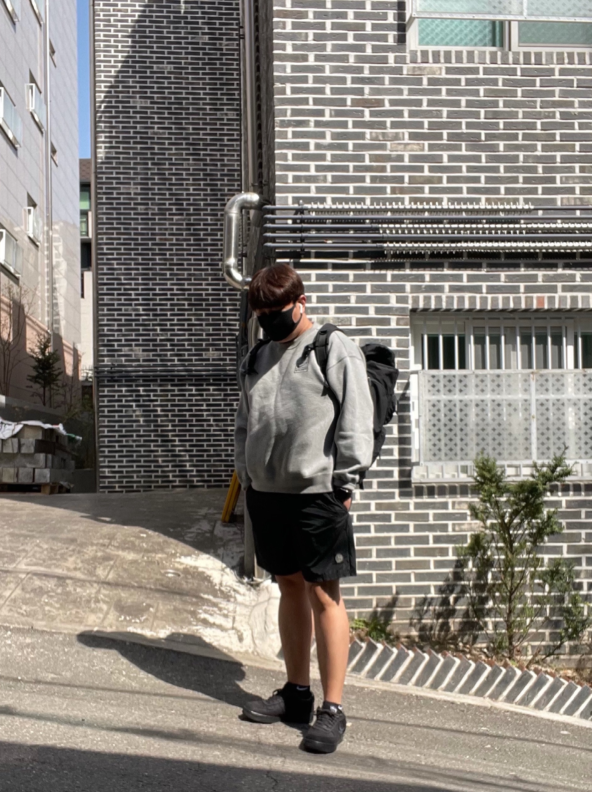 Nike x Stussy NRG BR Crew Fleece Grey, Nike x Stussy Air Force 1 Low Triple Black 착용 스타일