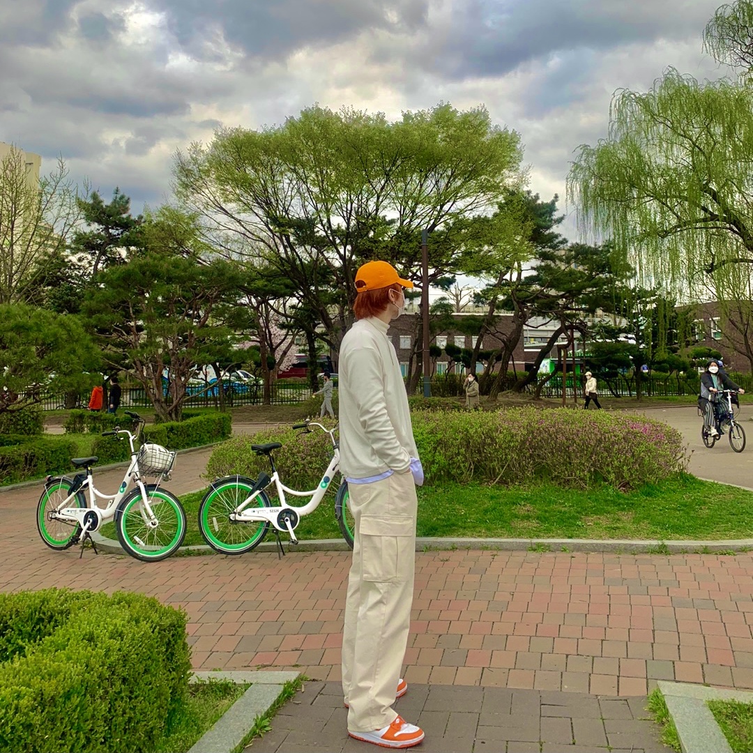 Nike Dunk High Retro Orange Blaze 착용 스타일