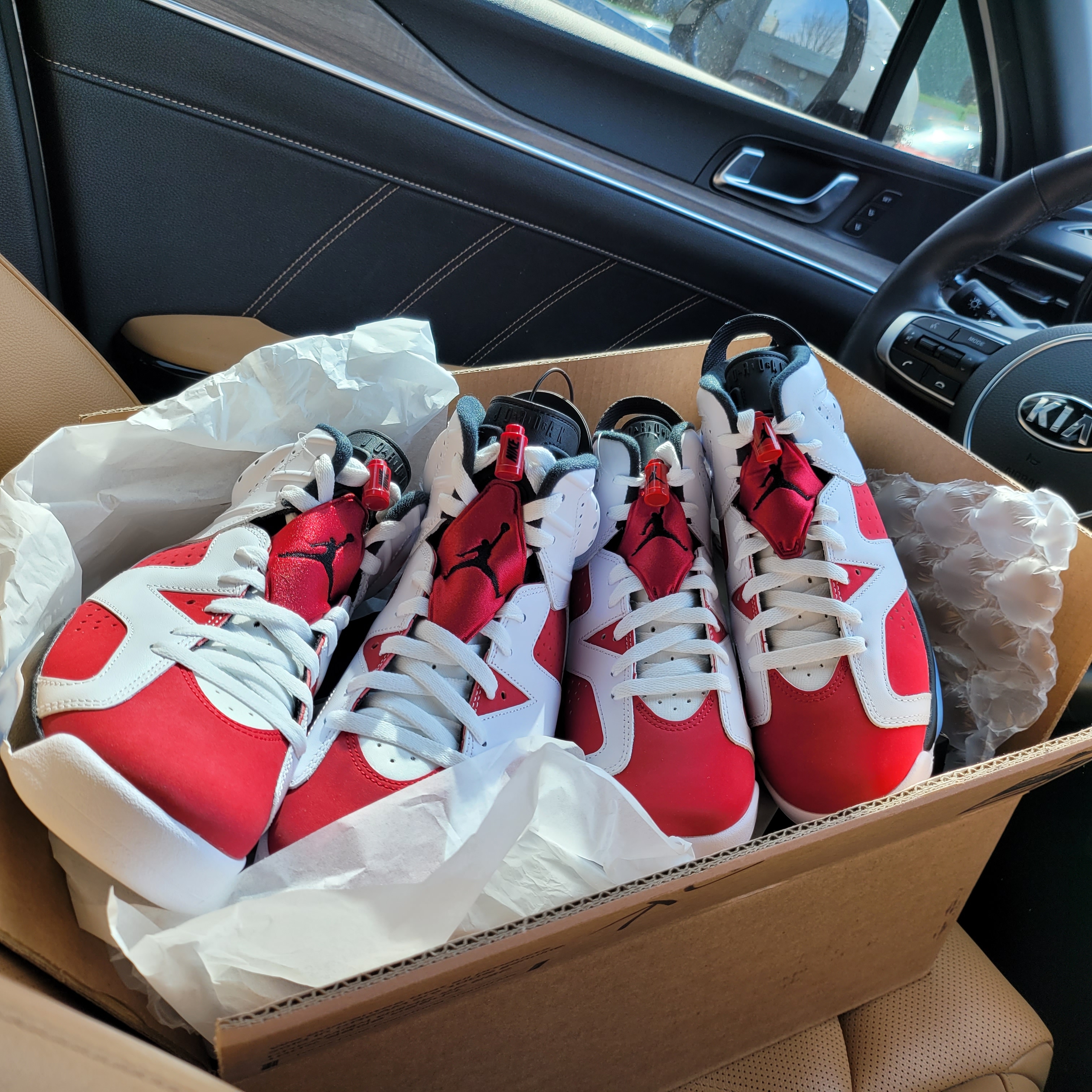 Jordan 6 Retro Carmine 2021, (GS) Jordan 6 Retro Carmine 2021 착용 스타일 - 1