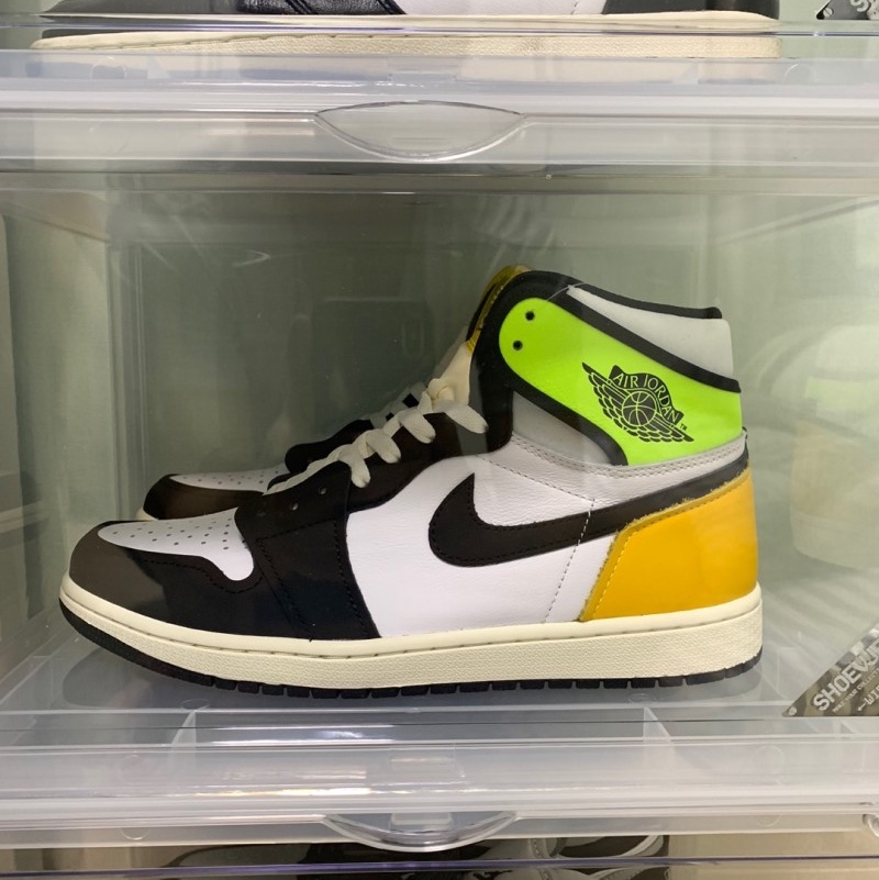 Jordan 1 Retro High OG Volt Gold 착용 스타일 - 4