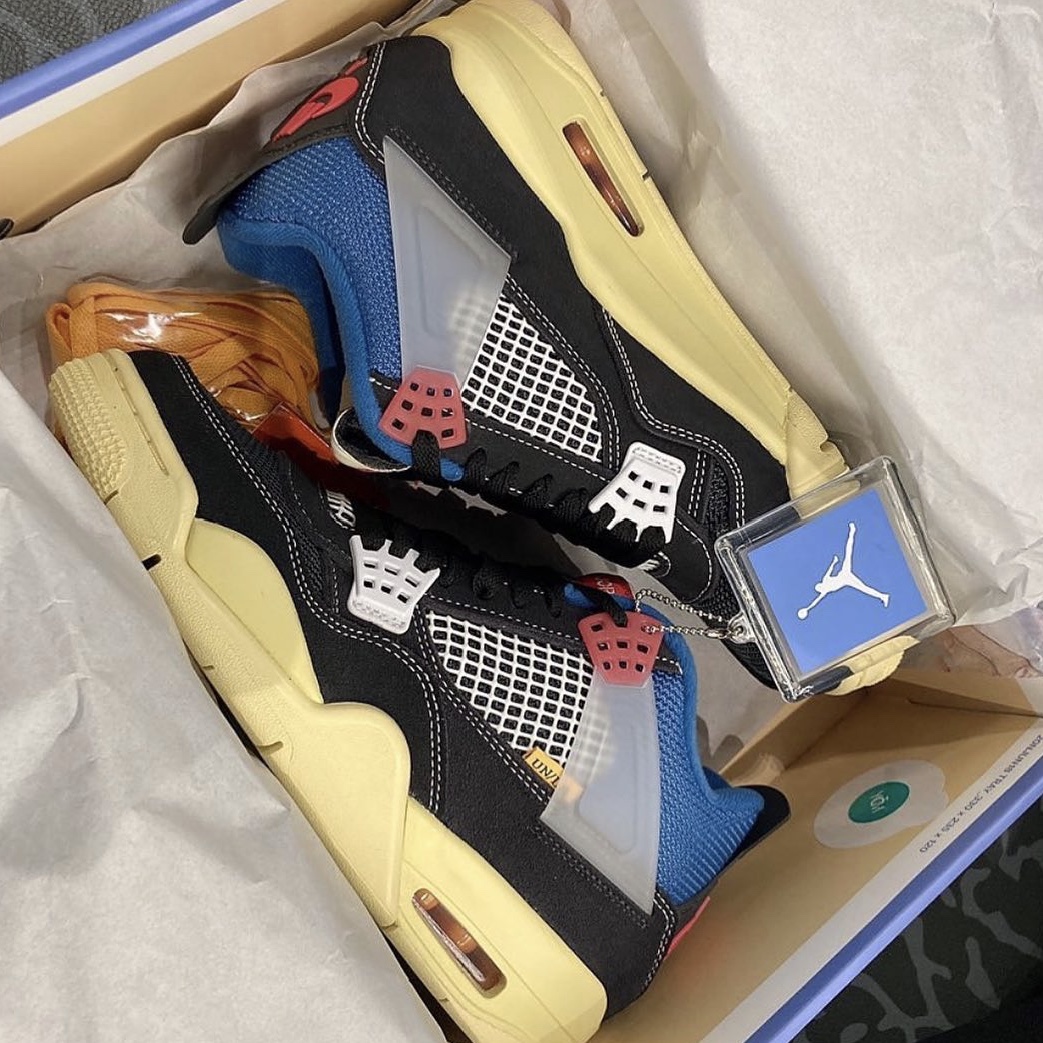 Jordan 4 x Union Retro Off Noir 착용 스타일