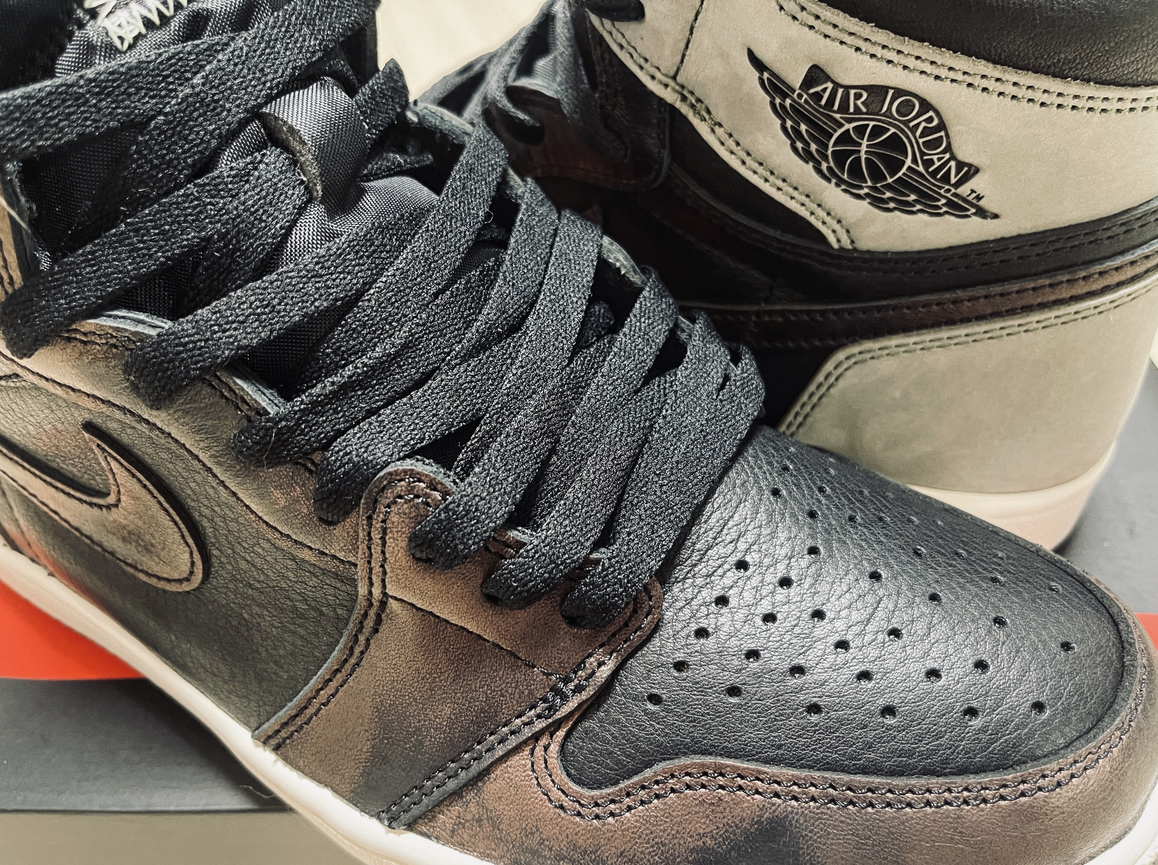 Jordan 1 Retro High OG Rust Shadow 착용 스타일 - 2