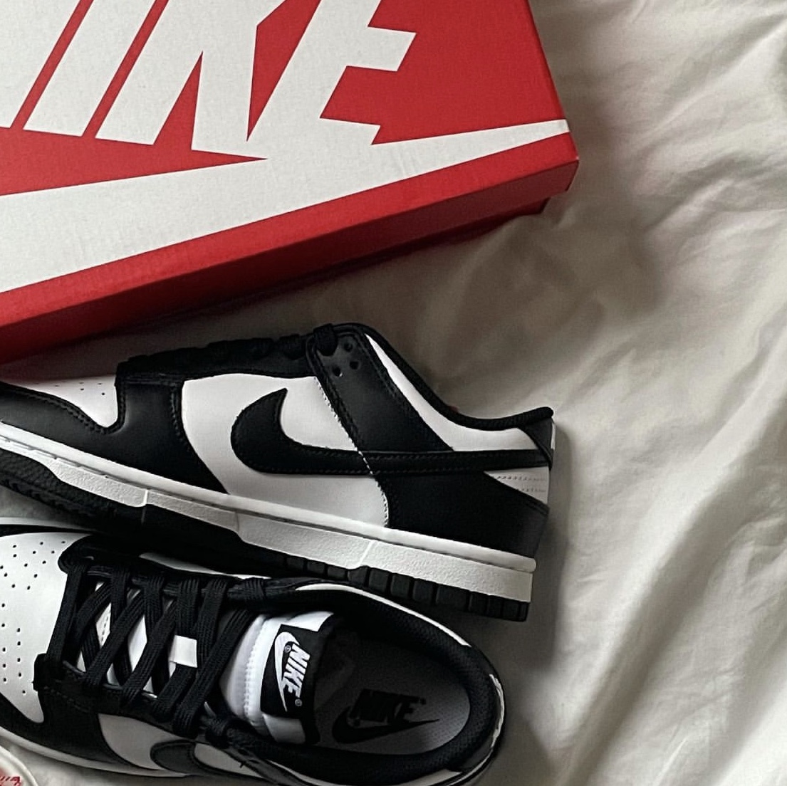 (W) Nike Dunk Low Black 착용 스타일