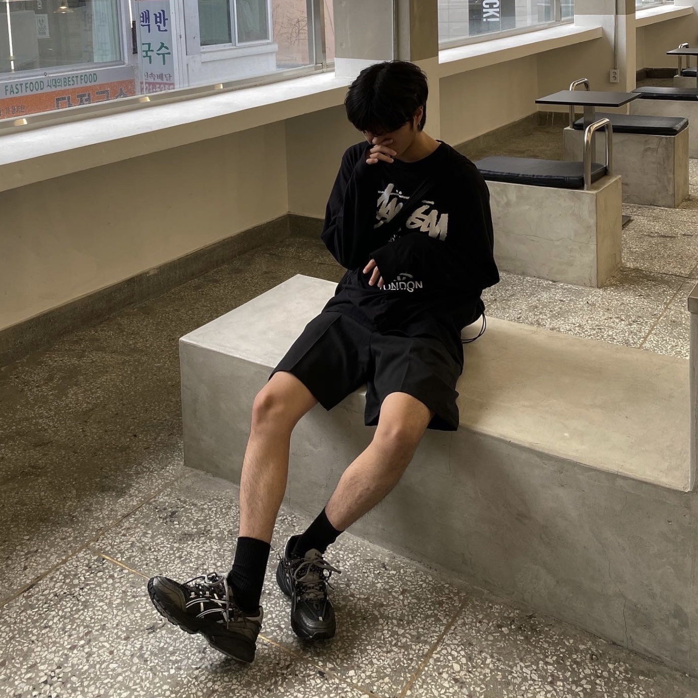 Asics x Andersson Bell Gel-1090 Black Silver 착용 스타일 - 1
