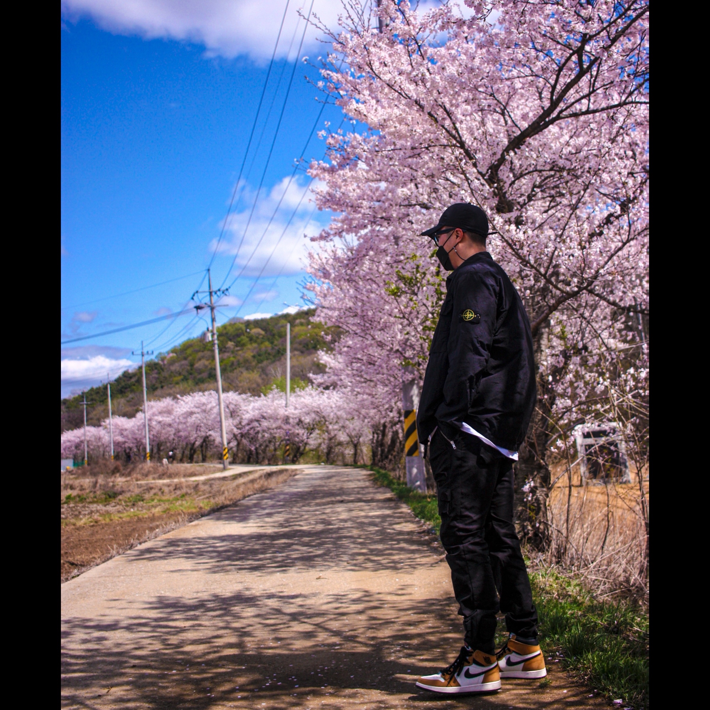 Stussy x Marc Jacobs 40 WT T-Shirt, Jordan 1 Retro High Rookie of the Year 착용 스타일 - 2