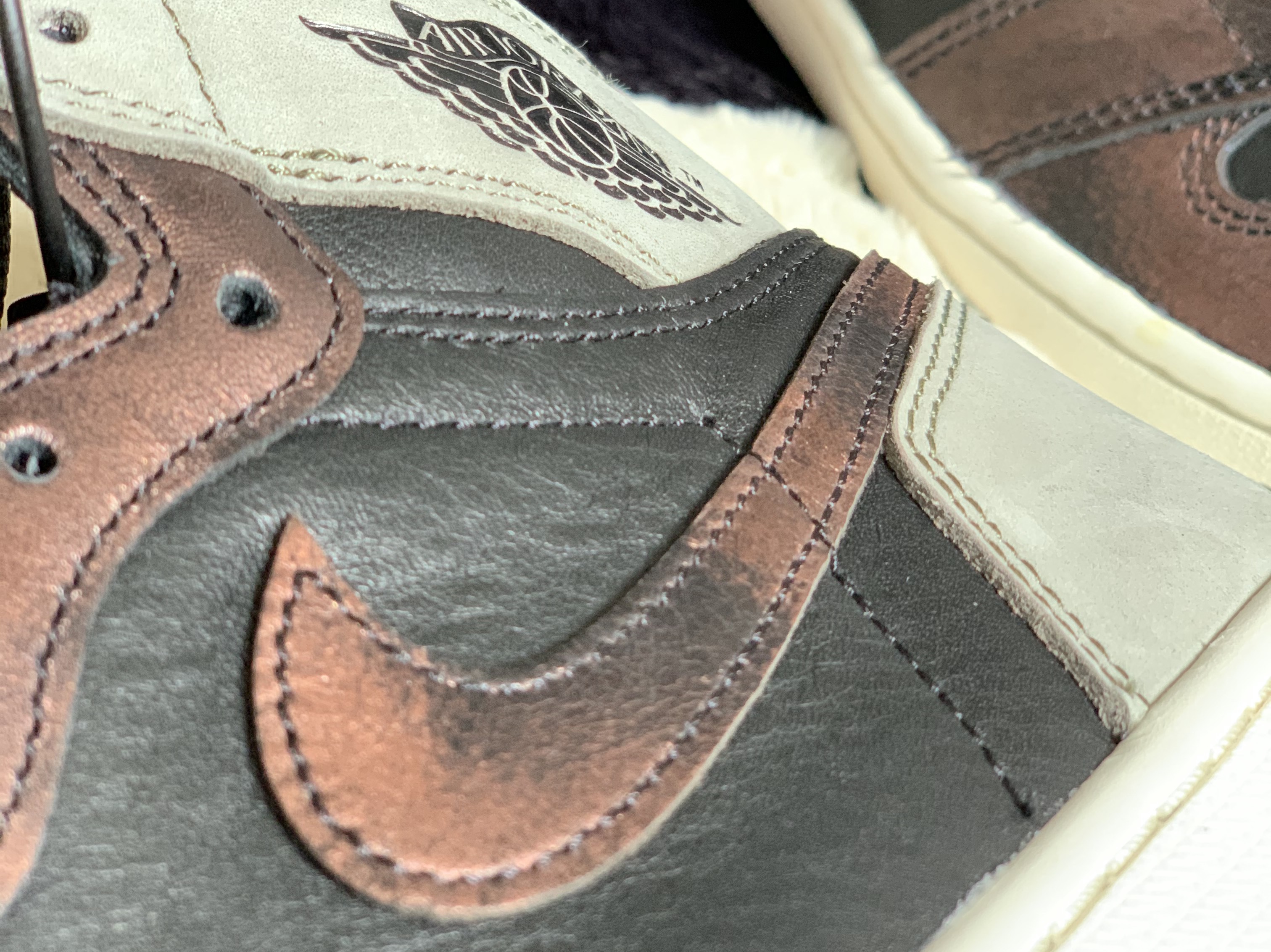 Jordan 1 Retro High OG Rust Shadow 착용 스타일 - 2